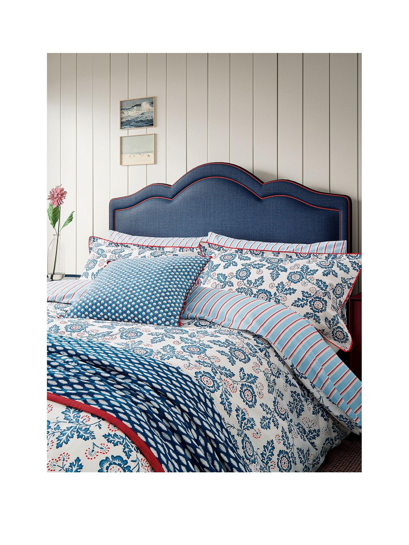 land-shore-river-cover-set-100-cotton-blue-redstillFront