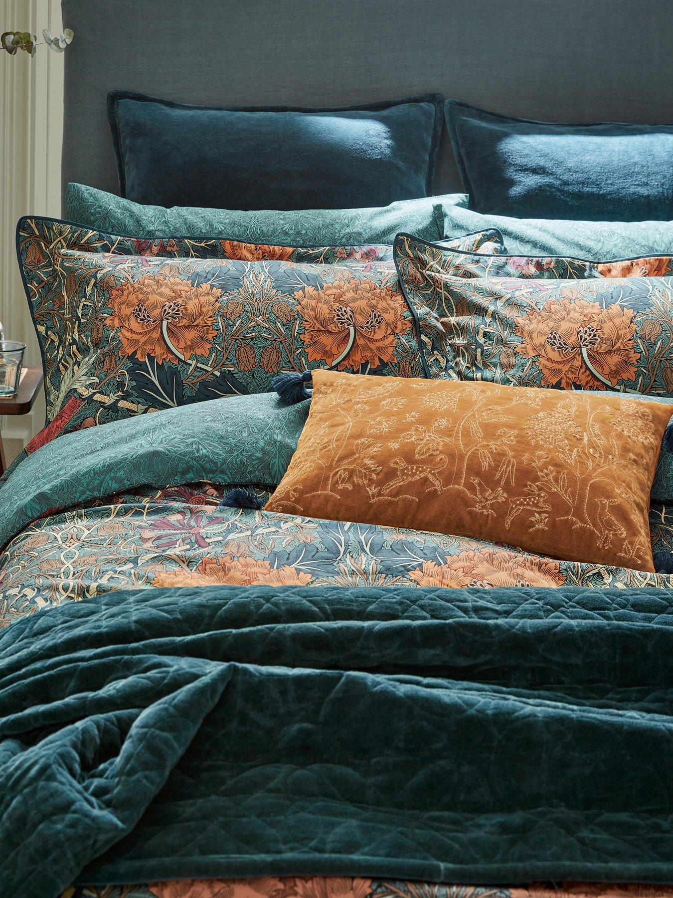 morris-co-honeysuckle-amp-tulip-100-cotton-standard-pillowcase-mulberry-amp-teal-pair