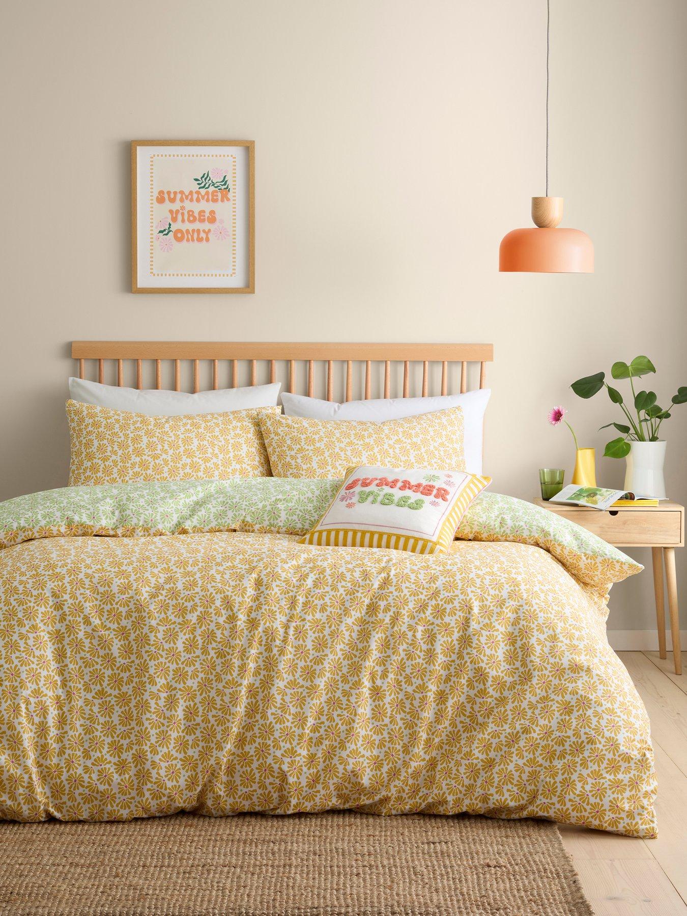 fusion-summer-vibes-slogan-filled-cushion-in-multi-43-x-43cmoutfit
