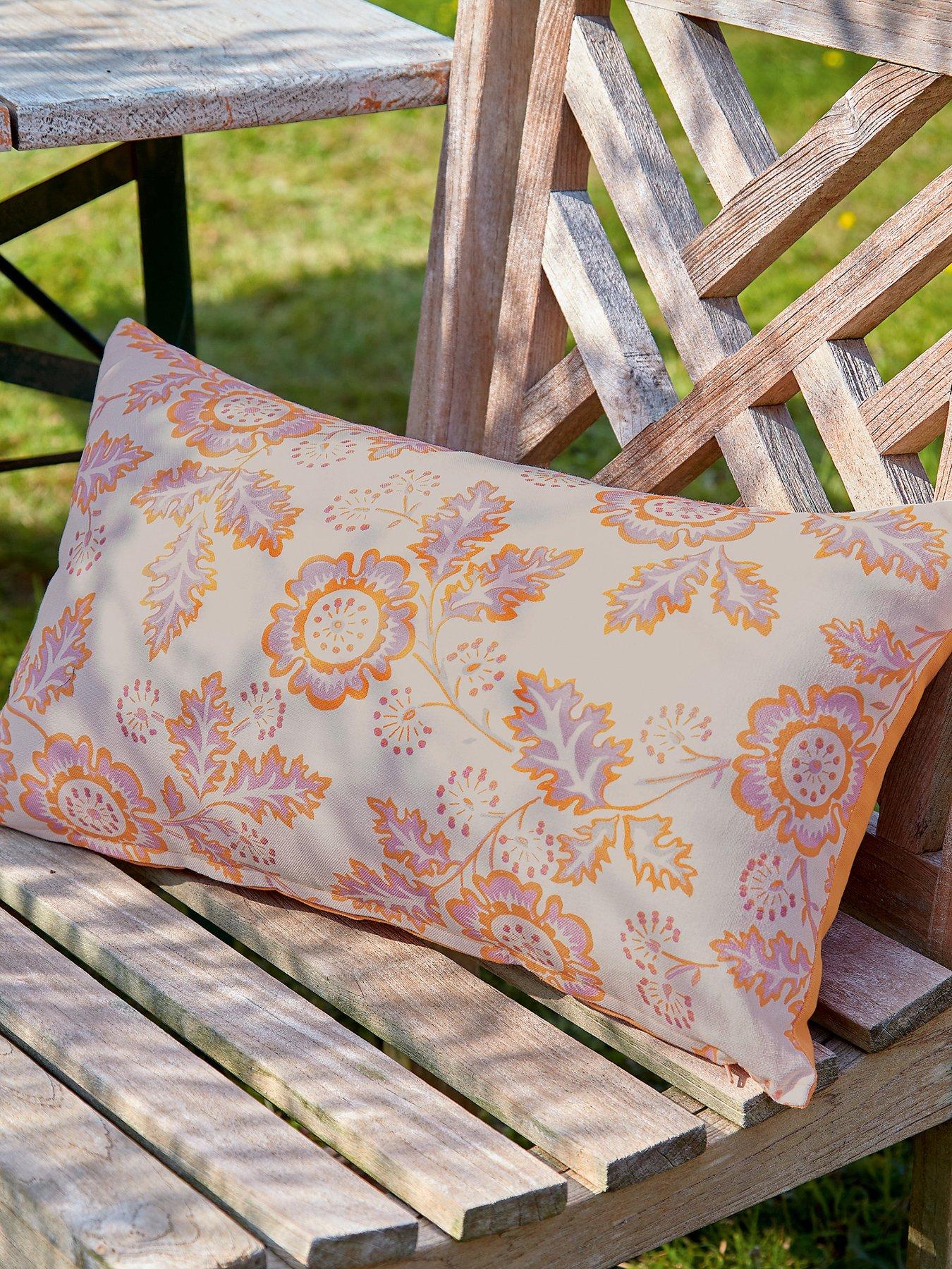 land-shore-river-outdoor-cushions-50x30cm-multifront