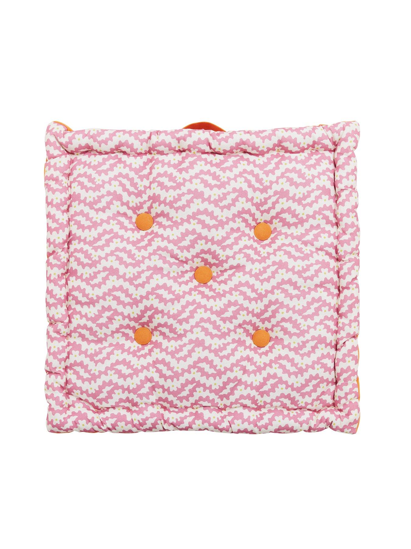 land-shore-sperrin-outdoor-cushions-45x45cm-multiback