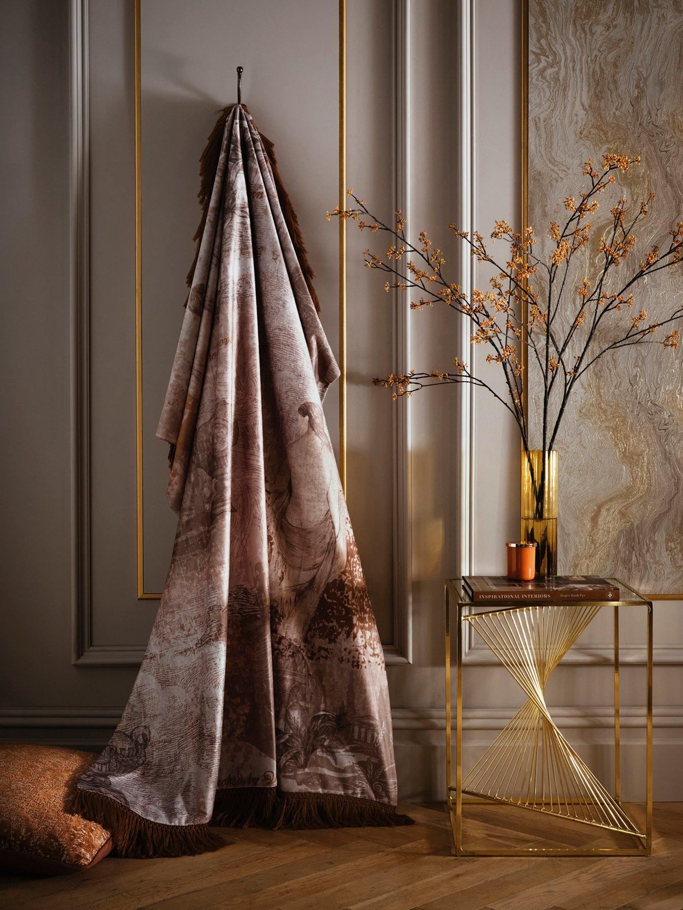 laurence-llewelyn-bowen-venus-primavera-throw-in-natural-130-x-180cm