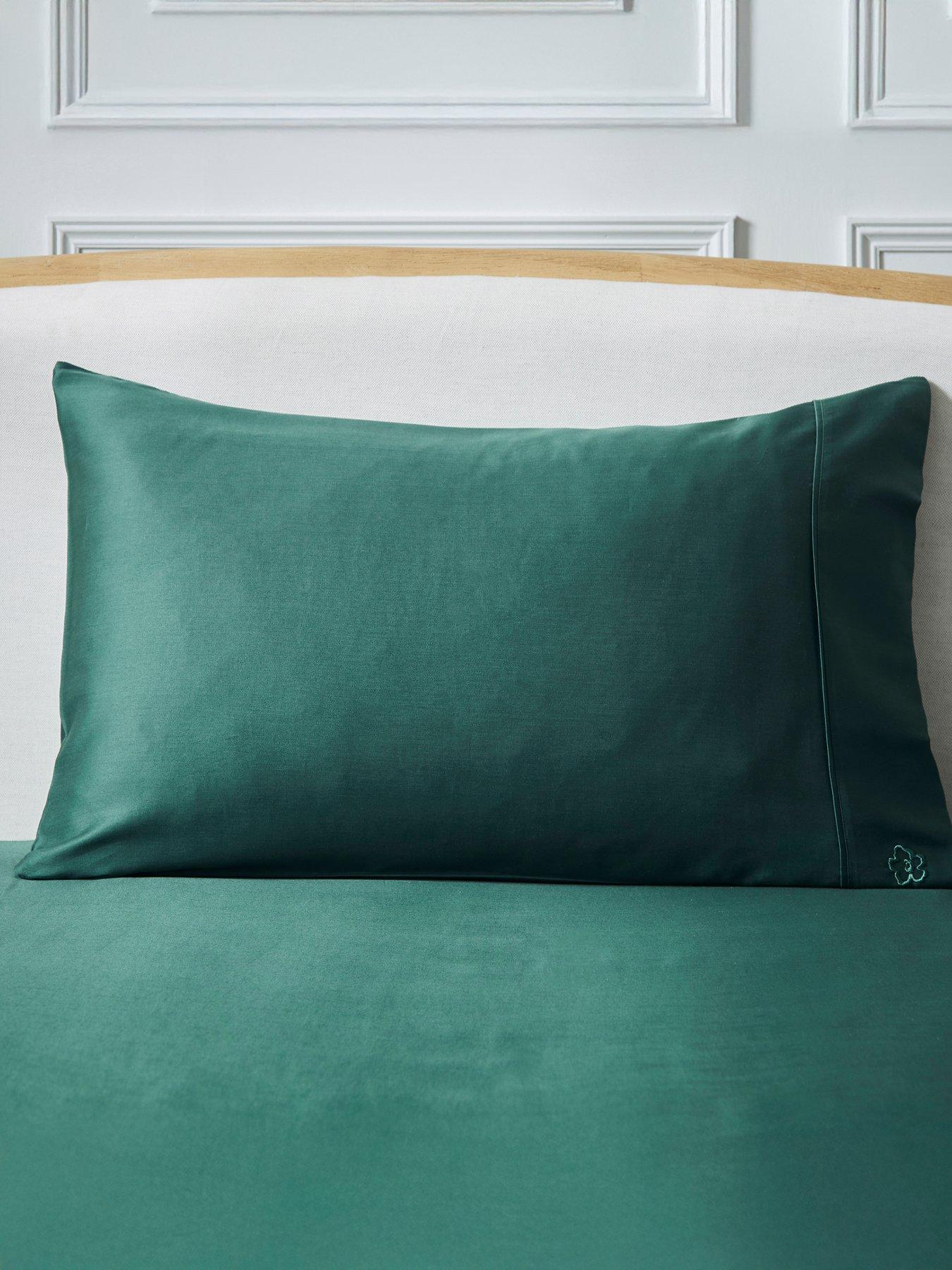 Ted Baker Ted Baker Plain Dye 100% Cotton Standard Pillow Case
