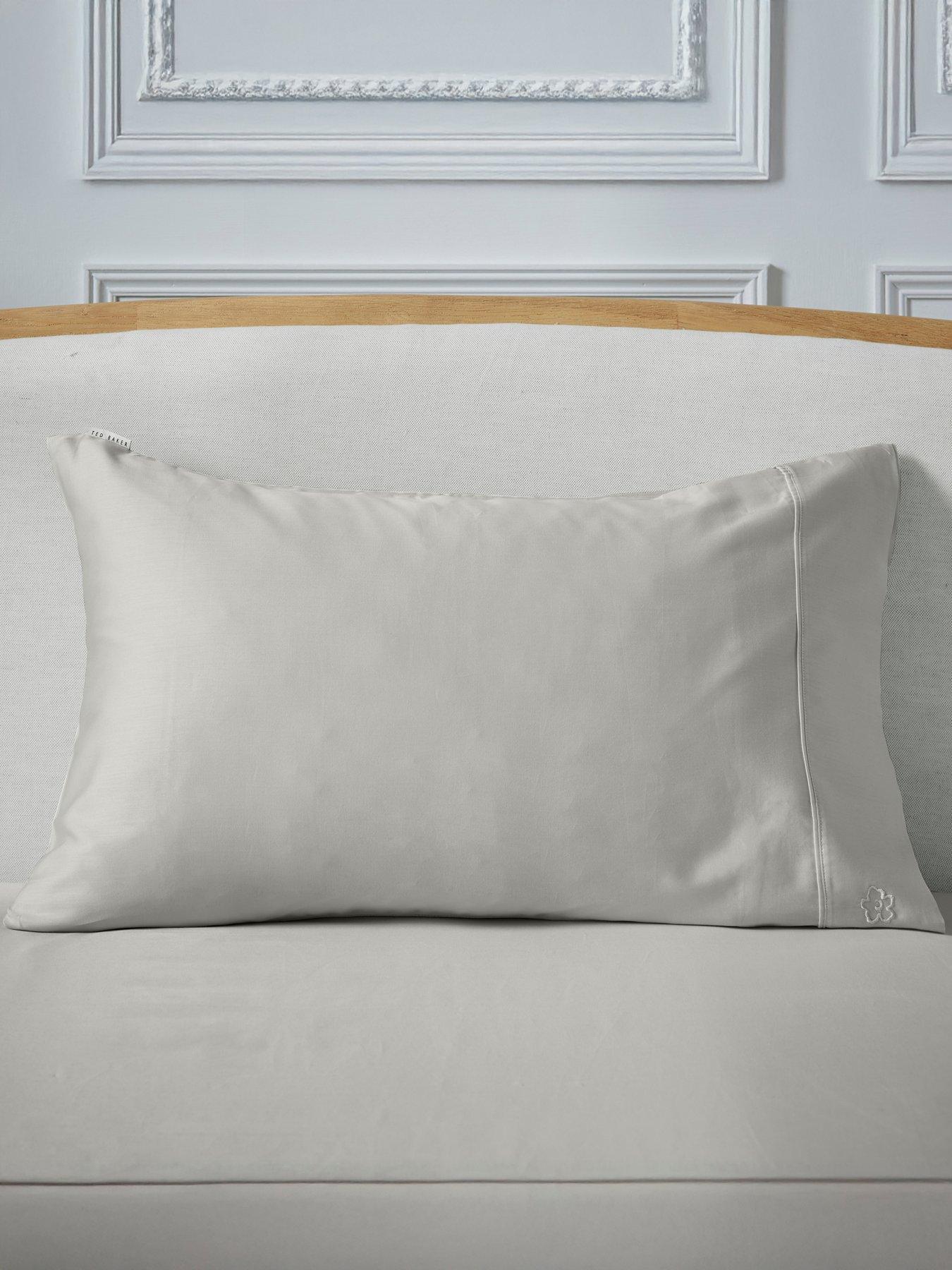 Ted Baker Ted Baker Plain Dye 100% Cotton Standard Pillow Case