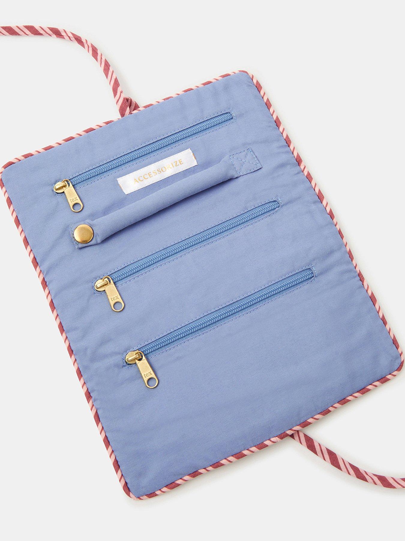 accessorize-floral-quilted-jewellery-roll-blueback