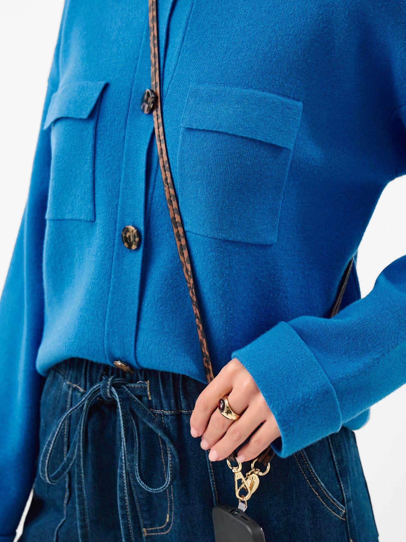 accessorize-leopard-print-thin-phone-strapstillFront