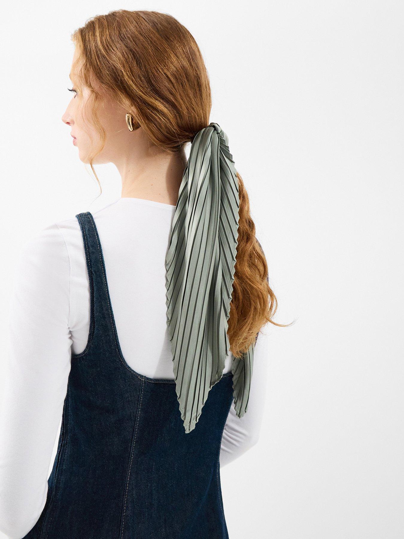 Image 2 of 3 of Accessorize Pleated Square Satin Scarf - Green