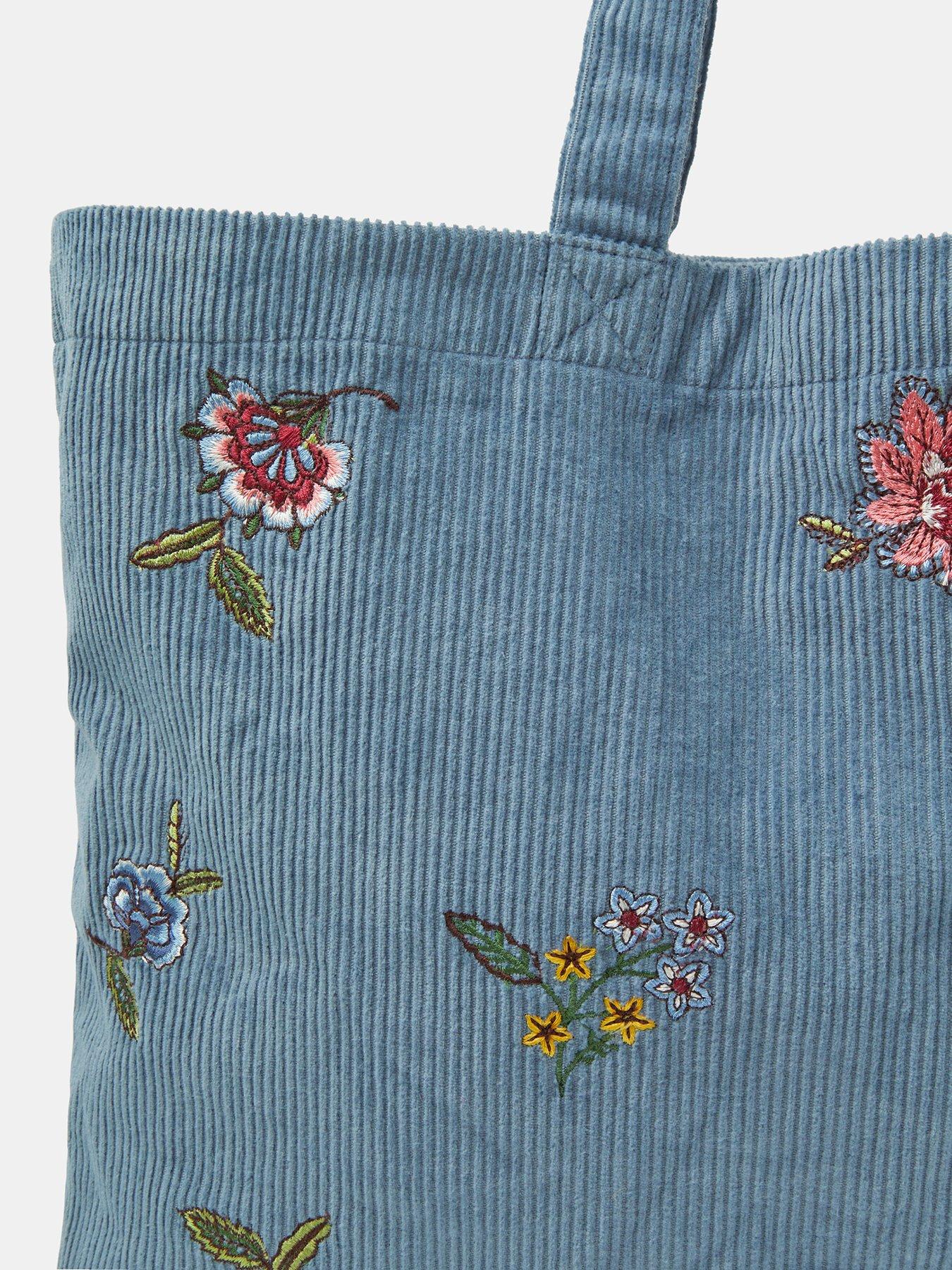 accessorize-floral-embroidered-corduroy-shopper-bag-blueoutfit