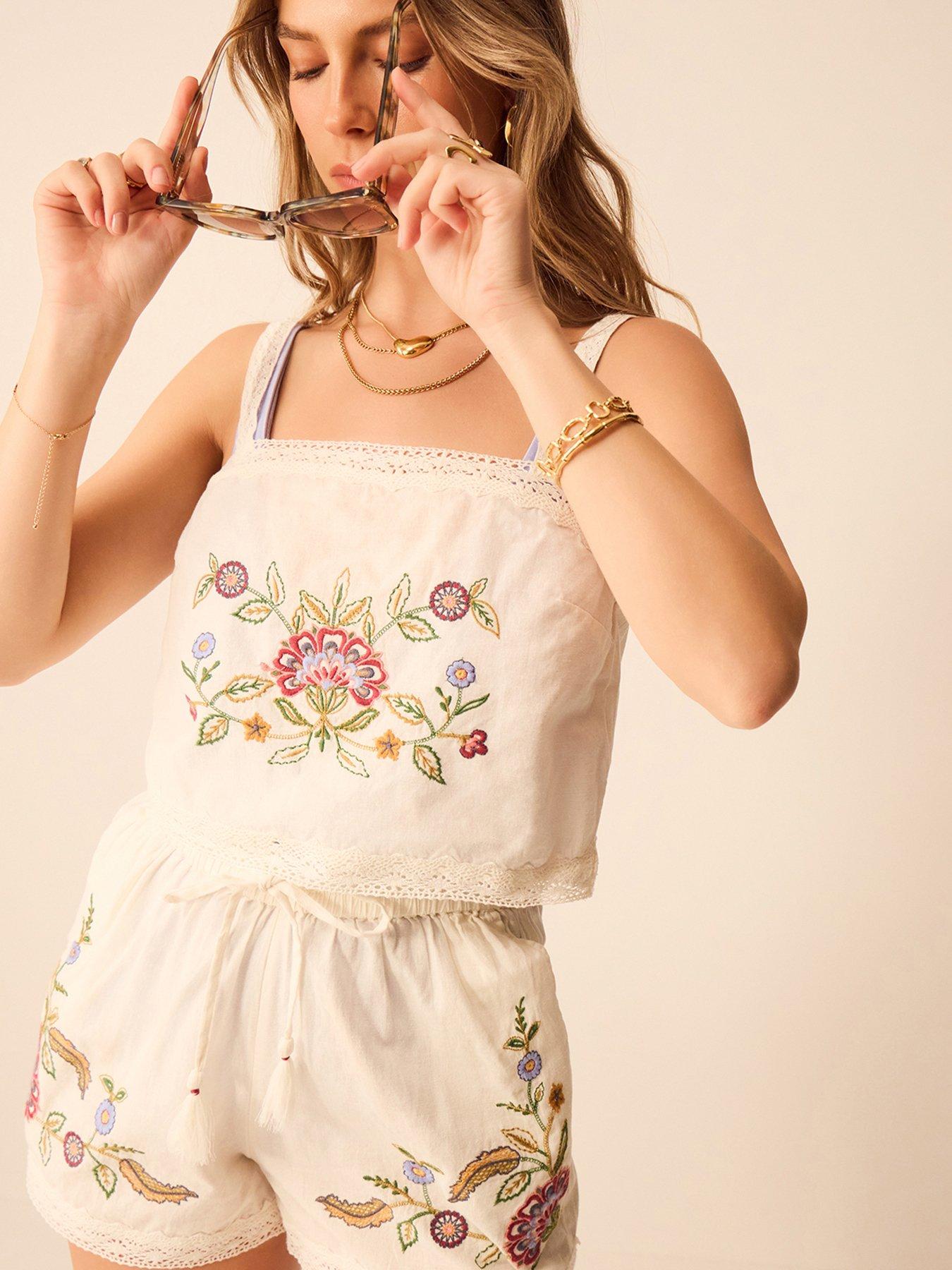 accessorize-floral-embroidered-lace-trim-cami-top-creamfront