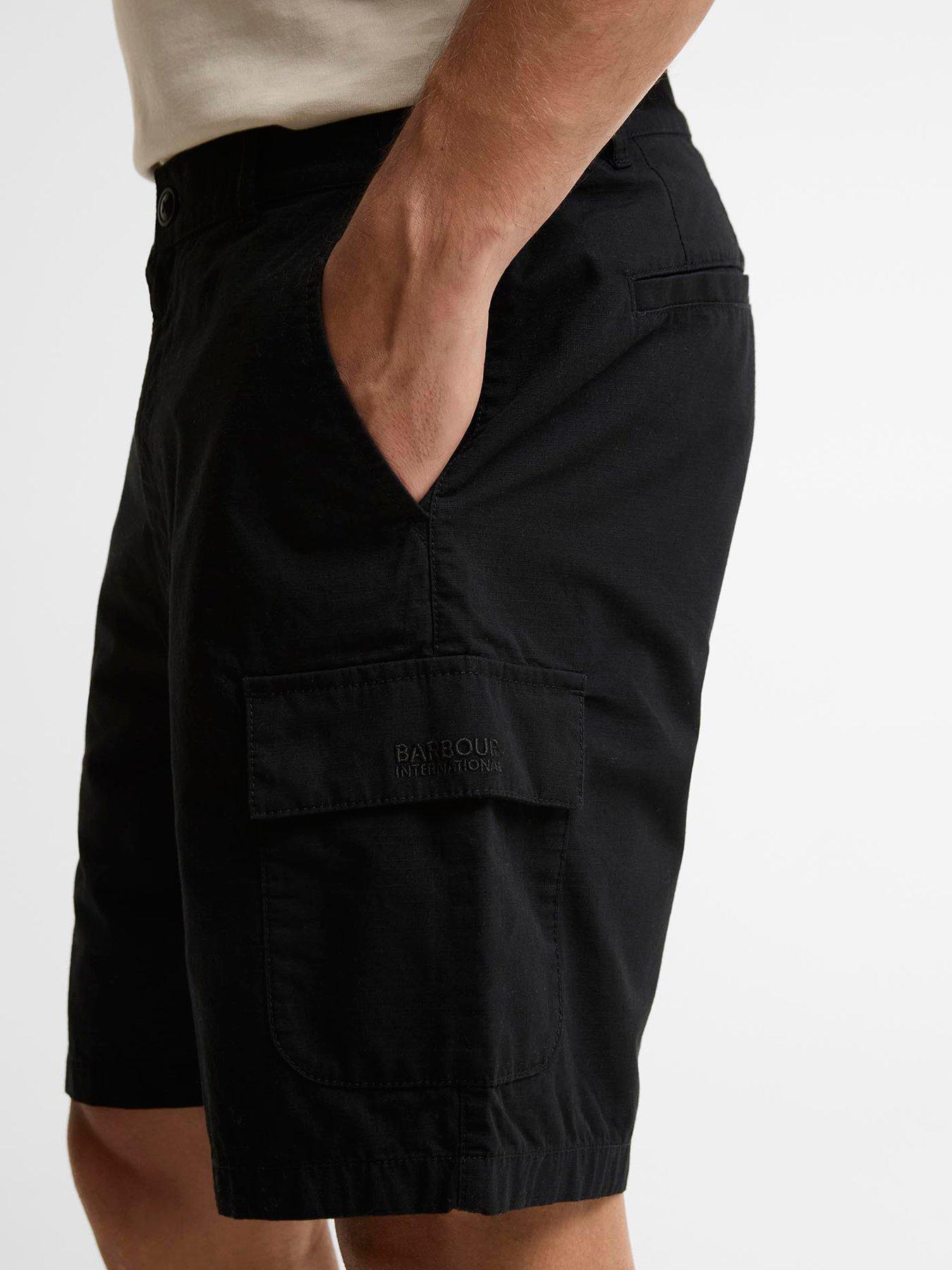 barbour-international-ripstop-cargo-shorts-blackoutfit