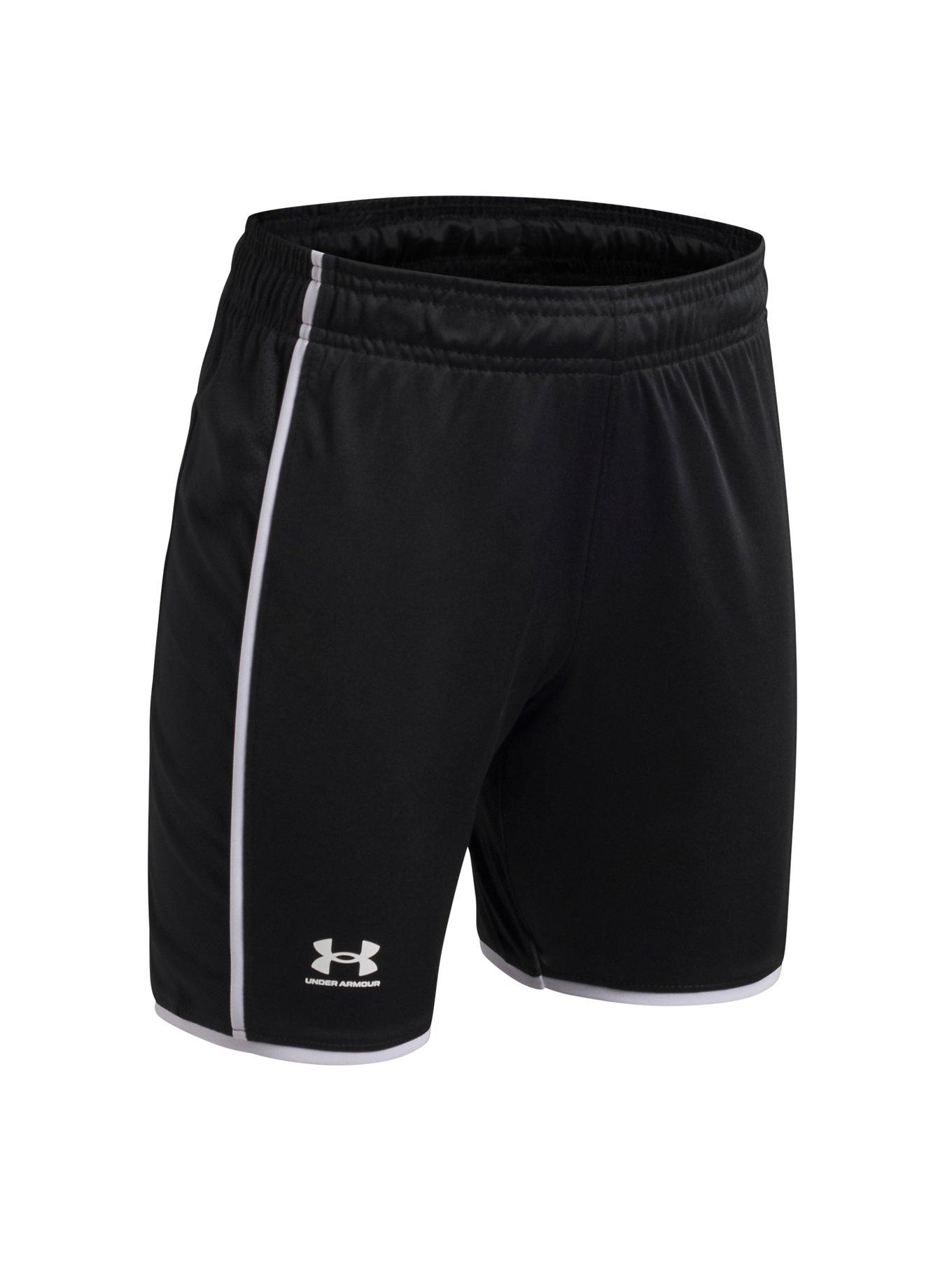 under-armour-boys-football-challenger-short-blackoutfit