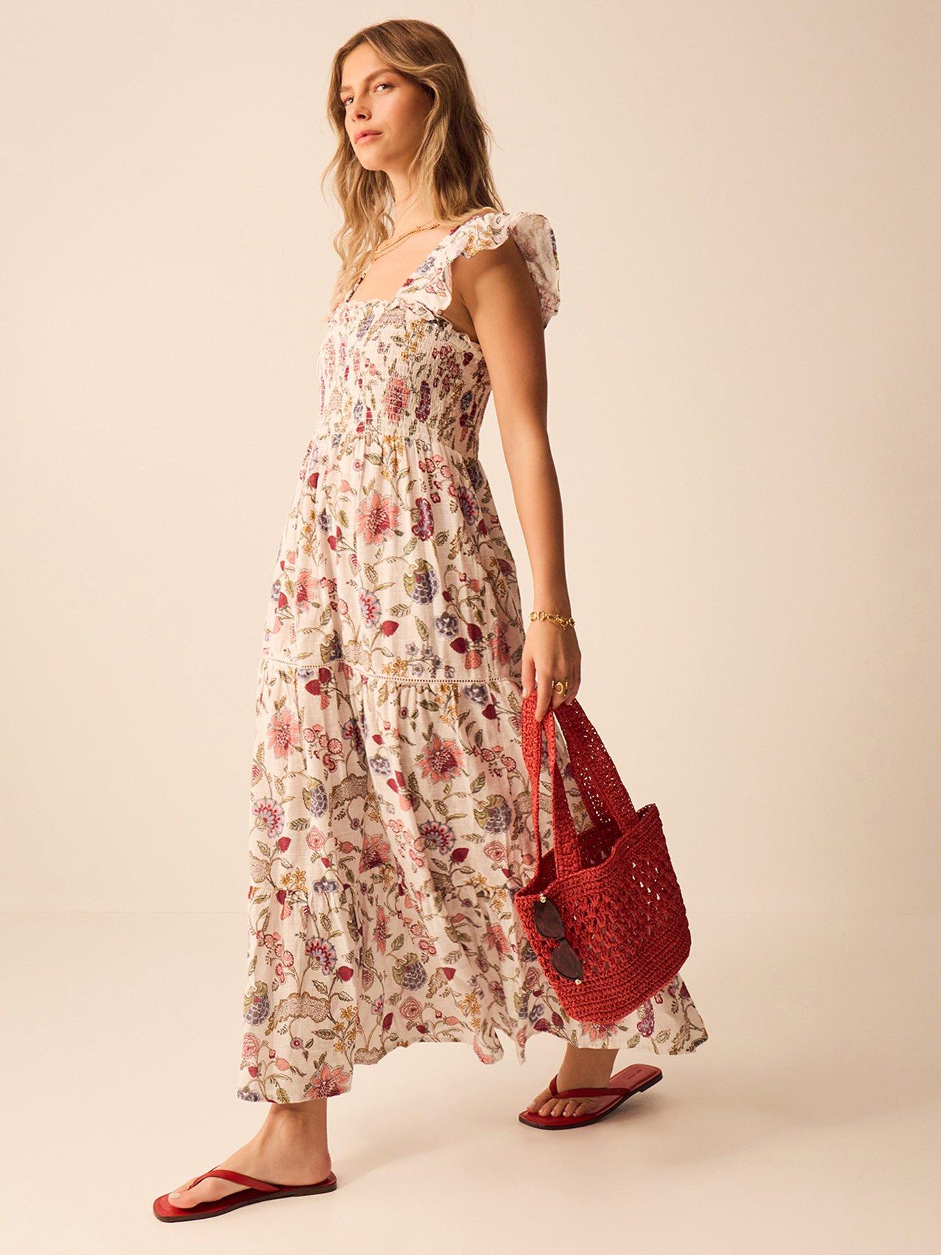 accessorize-floral-print-tiered-maxi-dress-creamback