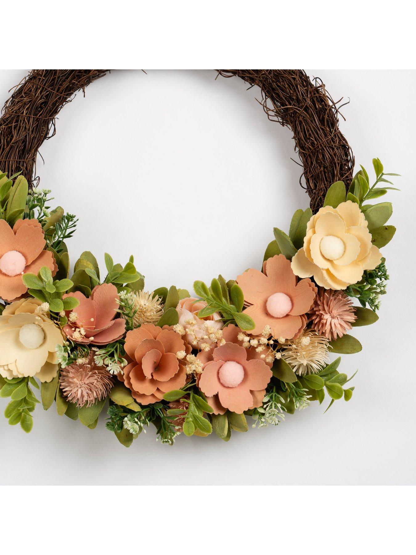 scottish-everlastings-35cm-peach-wood-shave-half-wreathback