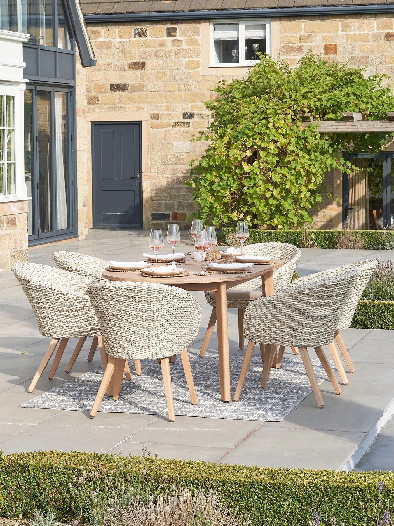 Pacific Cabon Outdoor 6 Seater Dining Set