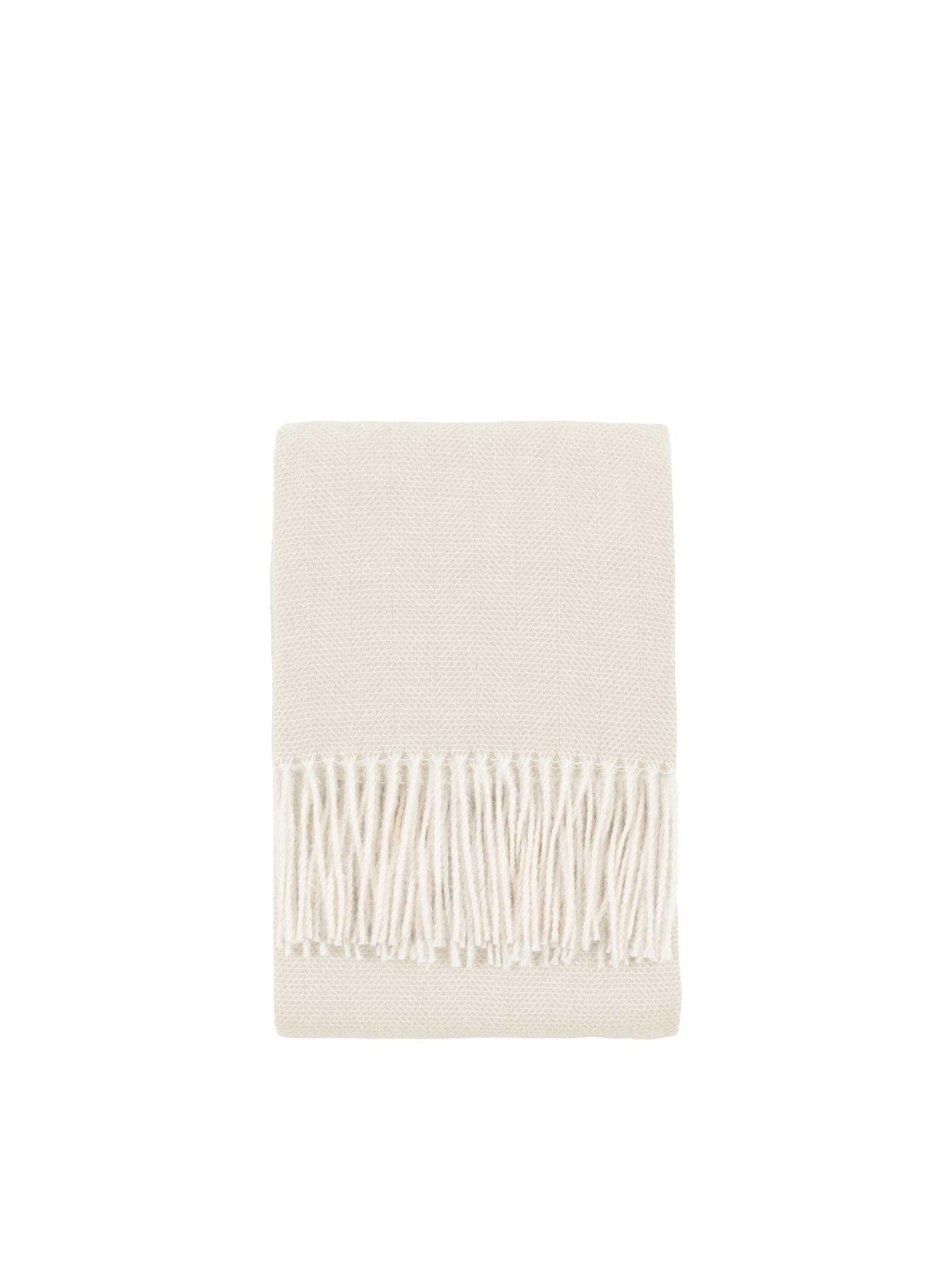 gallery-direct-cashmere-herringbone-throwback