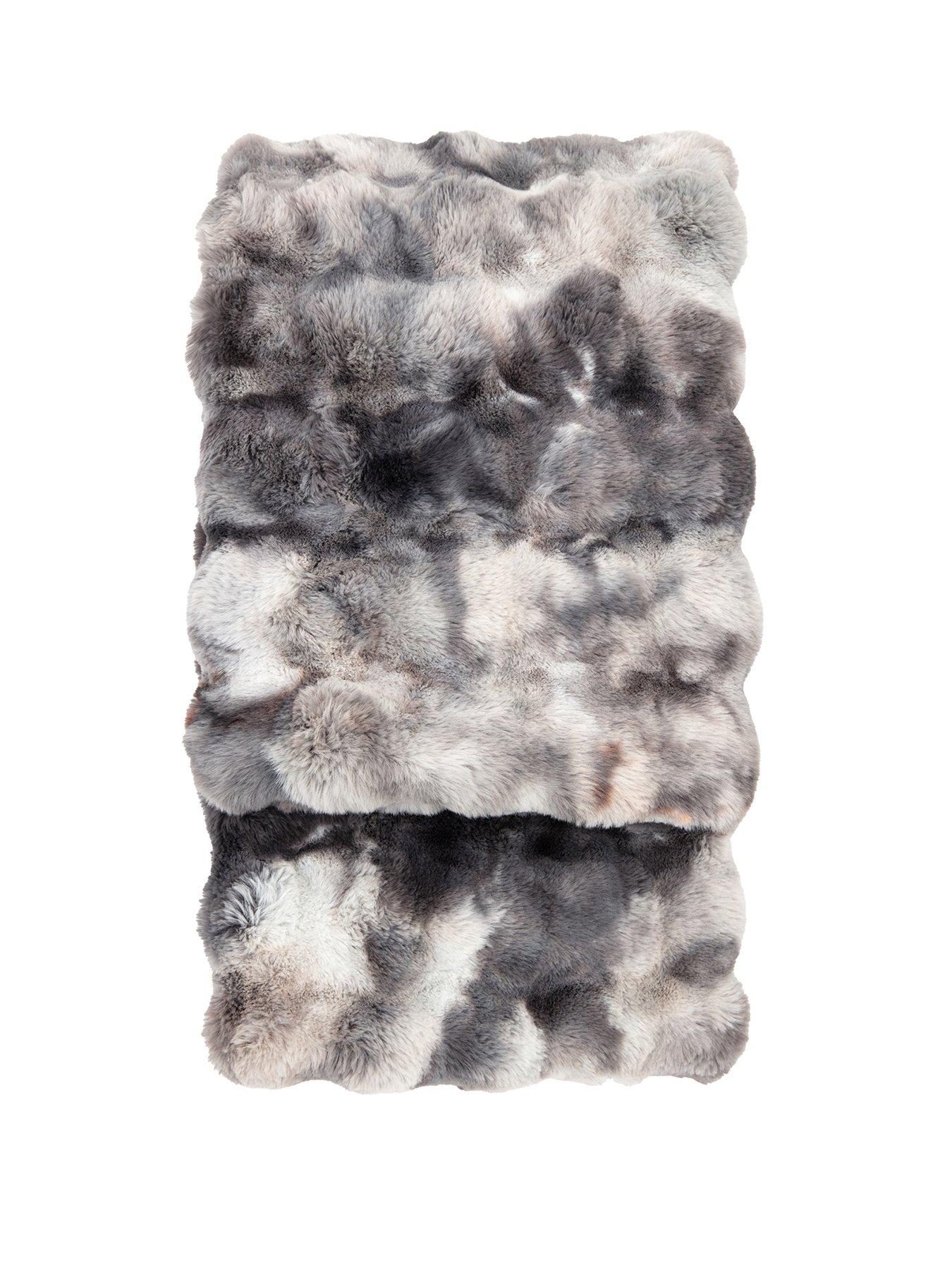 Image 2 of 6 of Gallery Marshmallow Rabbit Faux Fur Throw 1300x1700mm