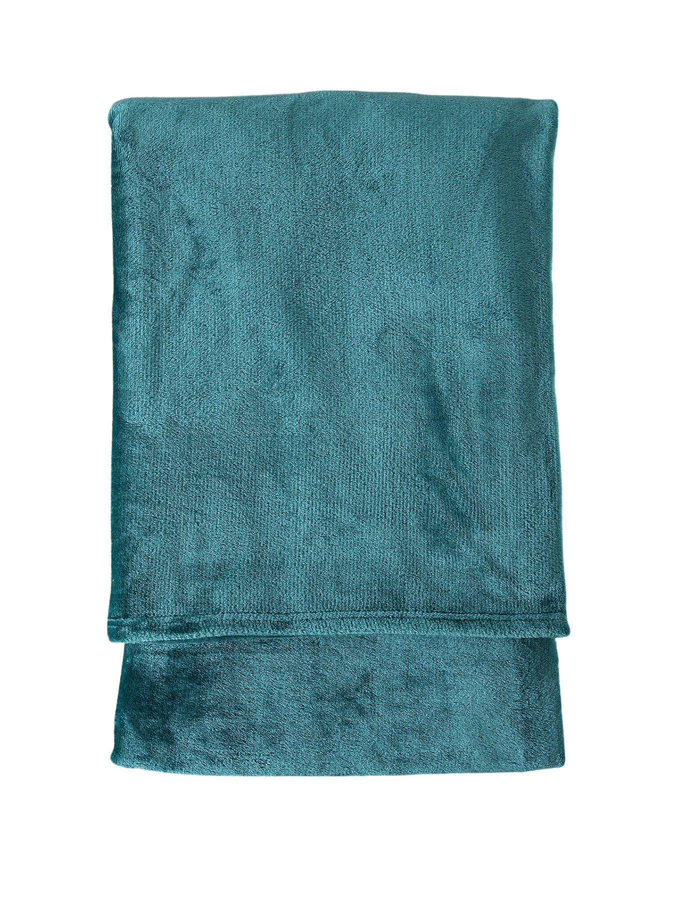 Image 1 of 1 of Gallery Rolled Flannel Fleece Teal 1400x1800mm
