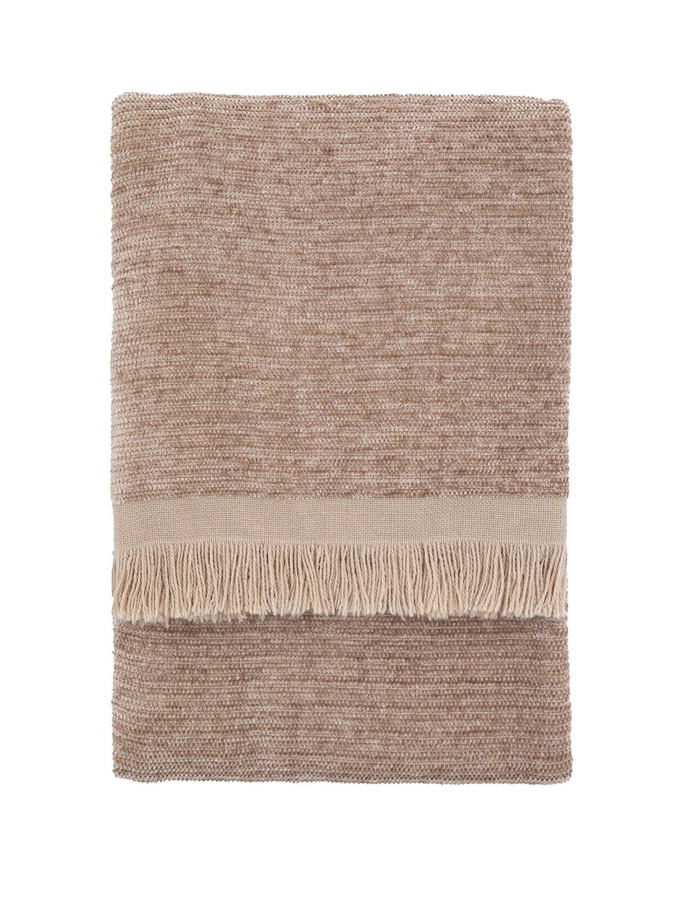 gallery-direct-willow-chenille-throw-natural-1300x1700mmstillFront