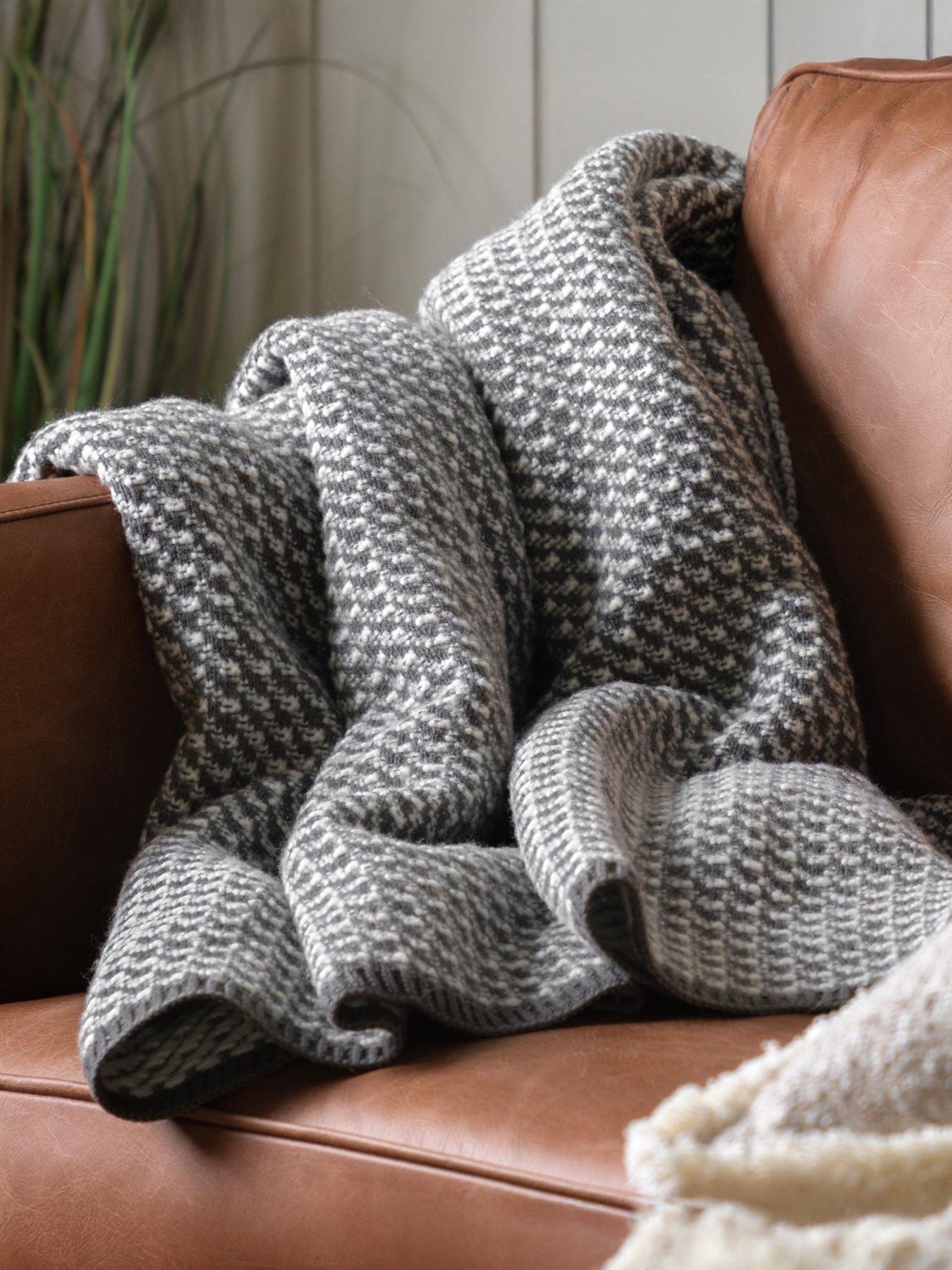 gallery-cross-knit-throw-grey-1300x1700mmfront