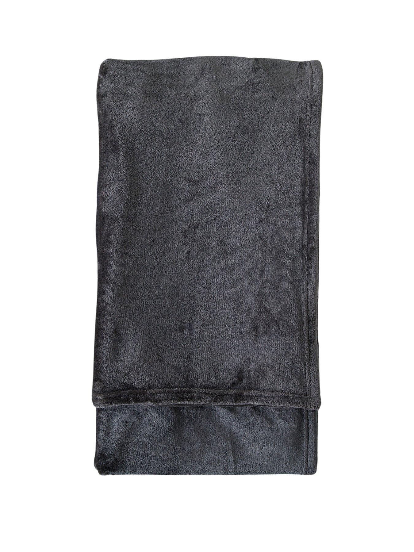 Gallery Direct Rolled Flannel Fleece Ink 140x180cm