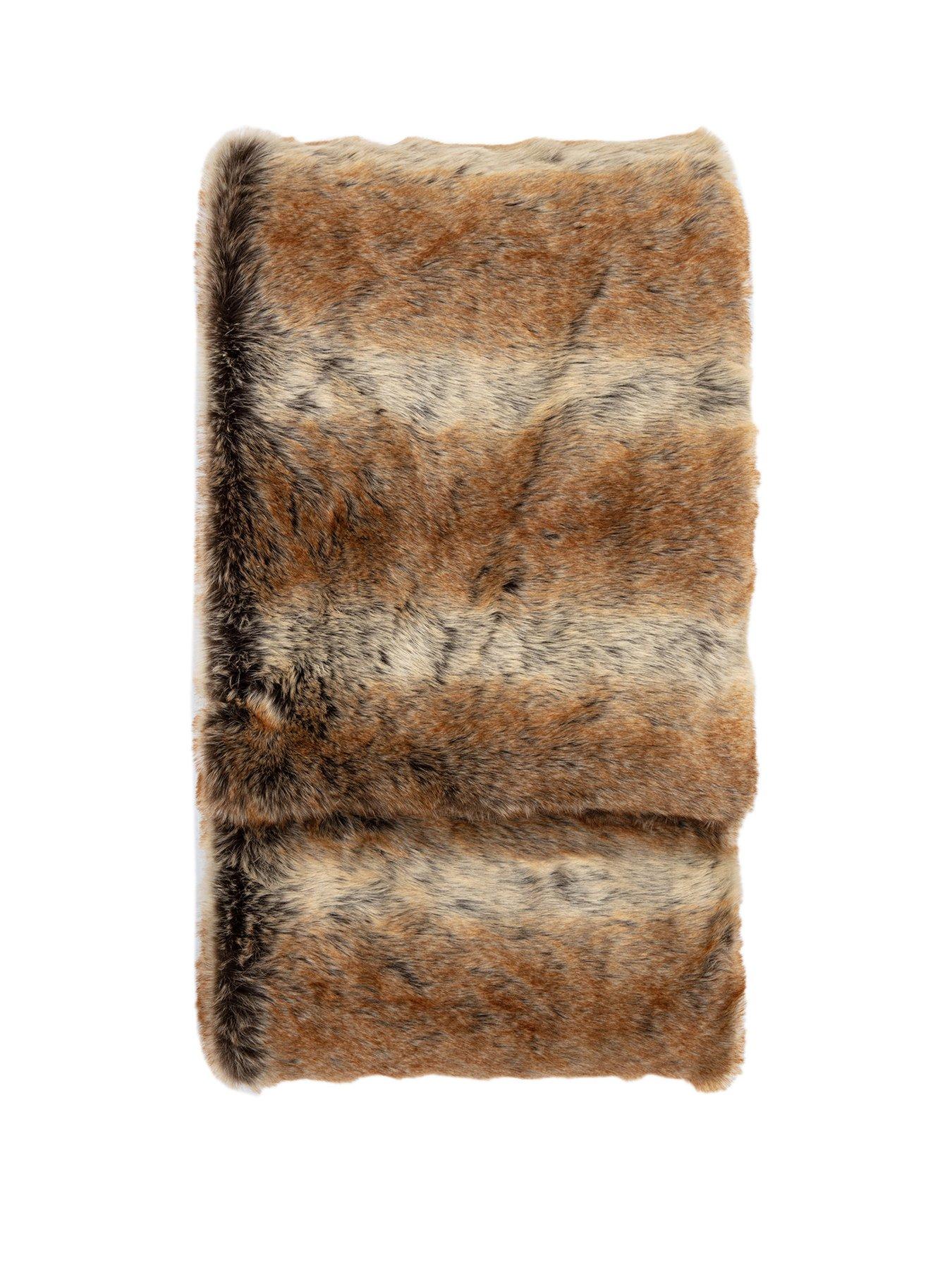 gallery-husky-faux-fur-throw-premium-1300x1700mmstillFront