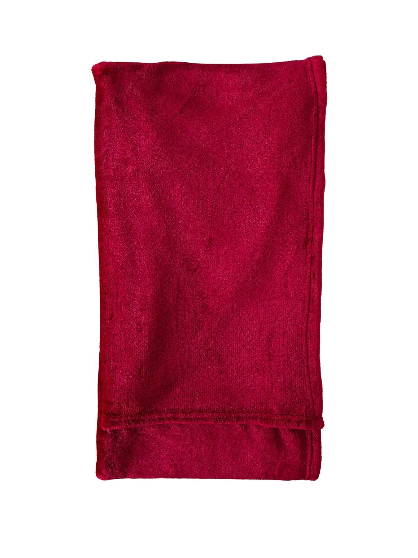 Image 1 of 1 of Gallery Rolled Flannel Fleece Red 1400x1800mm