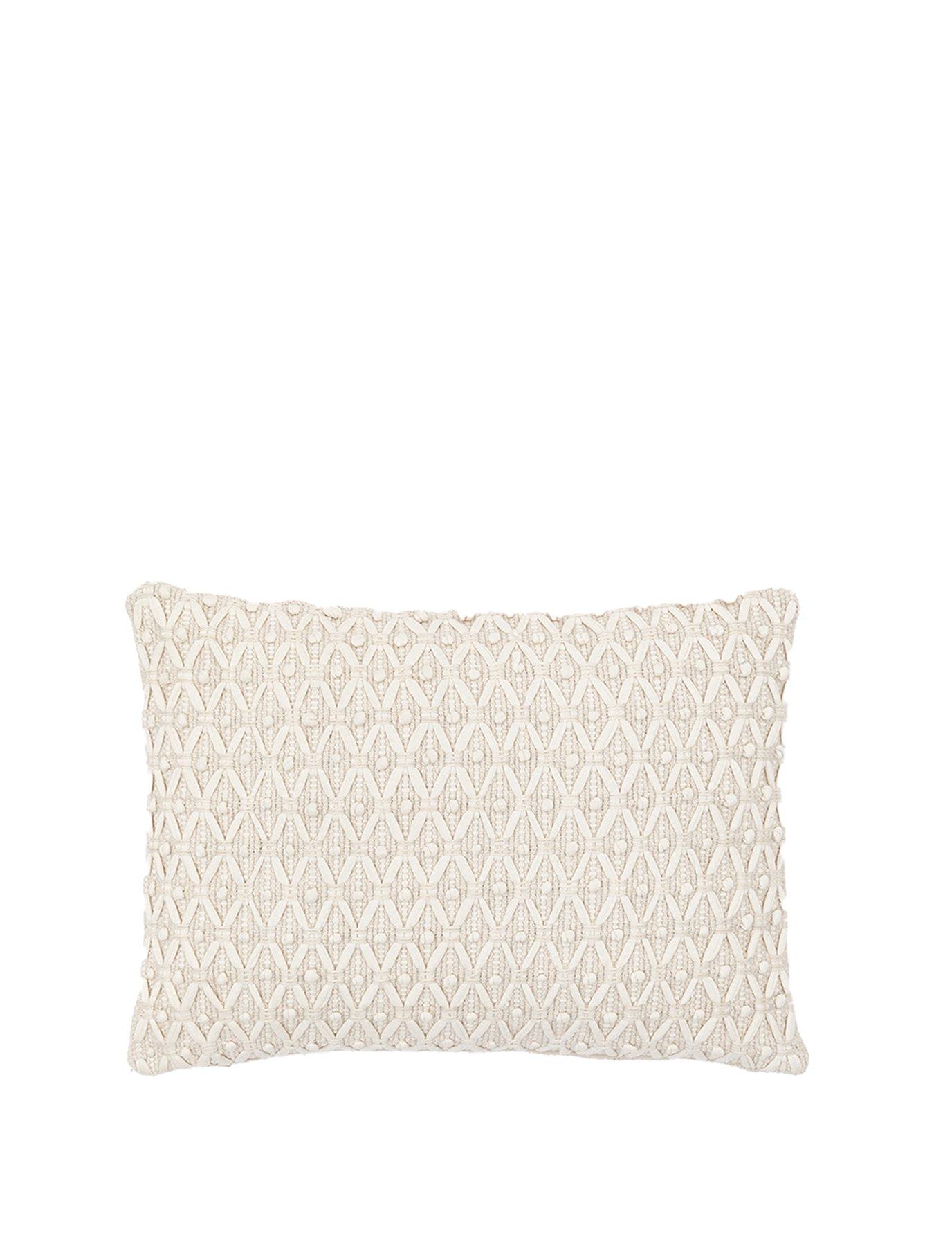 gallery-cheslyn-woven-cushion-cream-350x500mmstillFront