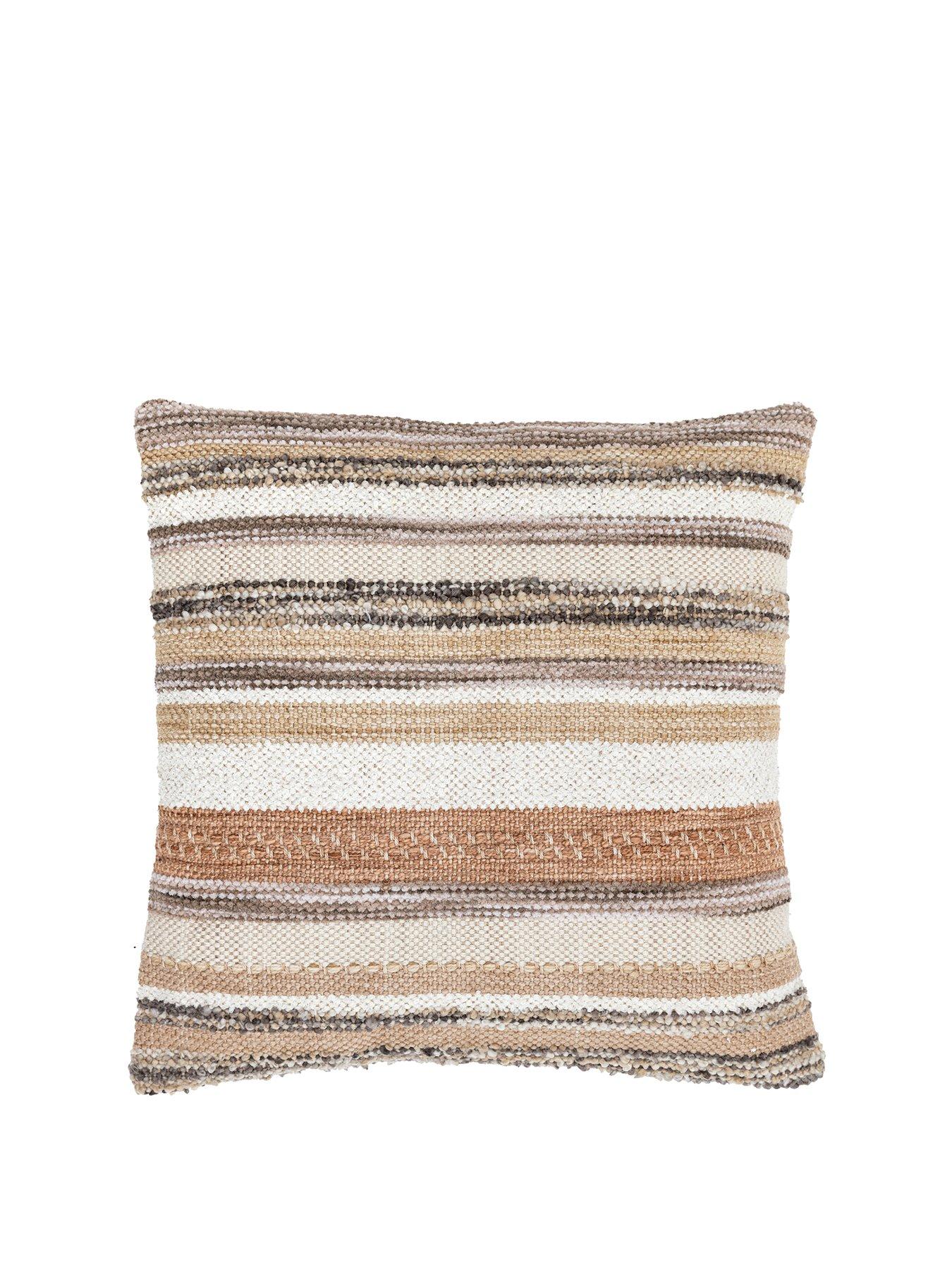 gallery-horizontal-stripe-cushion-450x450mmstillFront