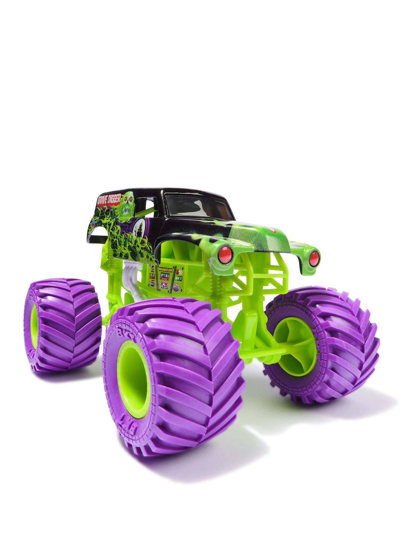 monster-jam-grave-digger-124-solid-m24