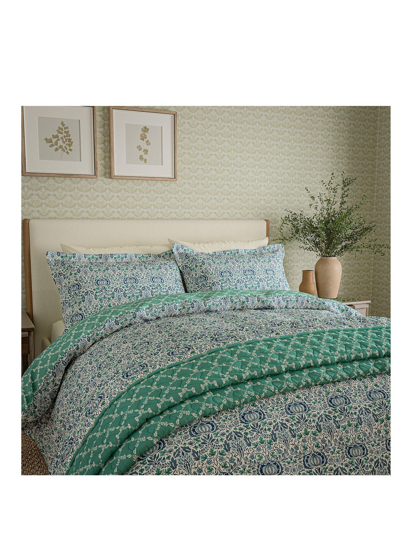 morris-co-little-chintz-cover-set-bluestillFront