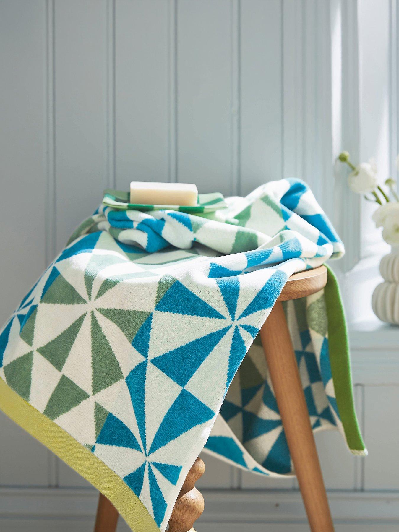 Image 1 of 2 of Land & Shore Sails Bath Sheet Green