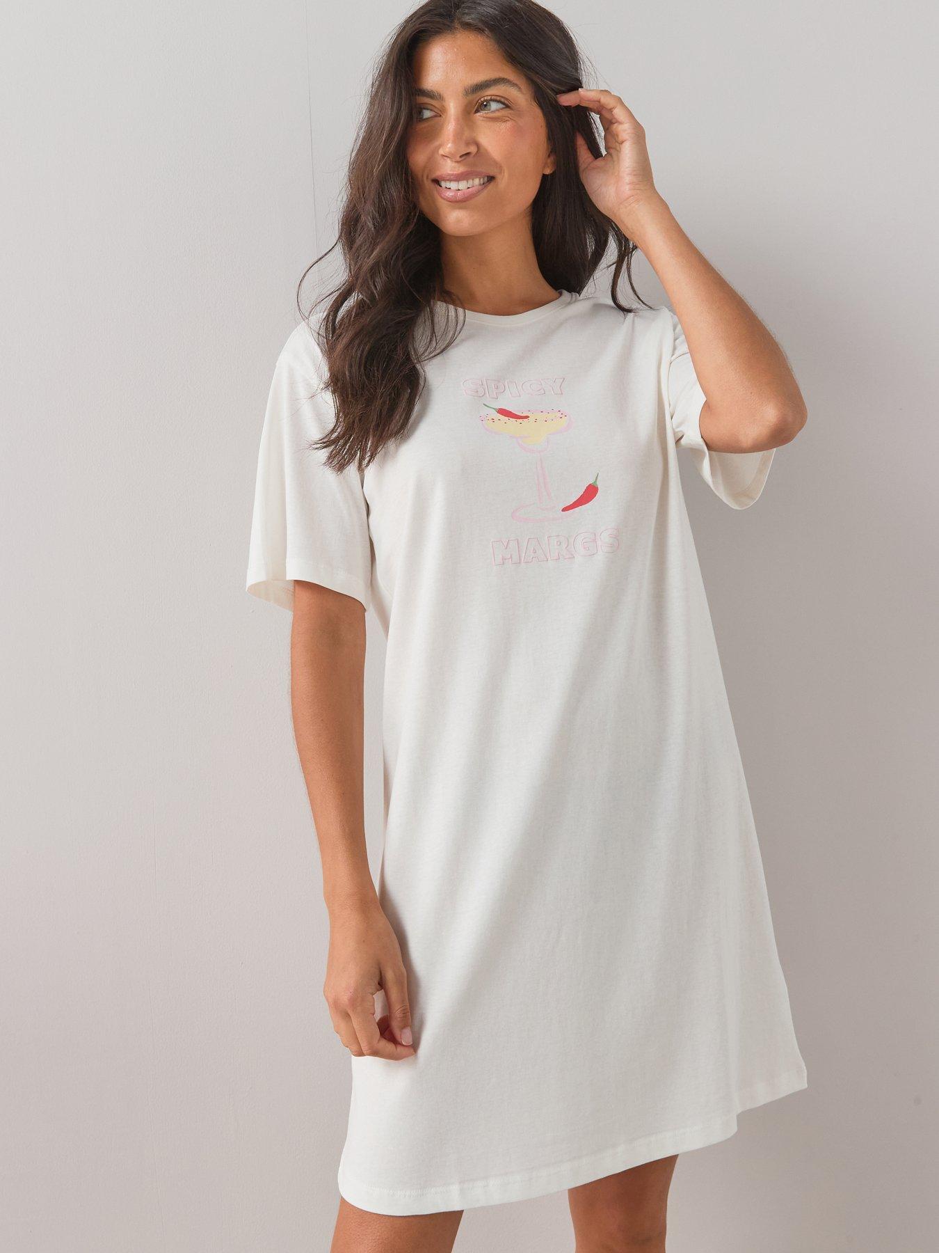 Image 6 of 7 of The Very Collection 2 Pack Spicy Margarita Printed Nightdresses - Pink/Cream