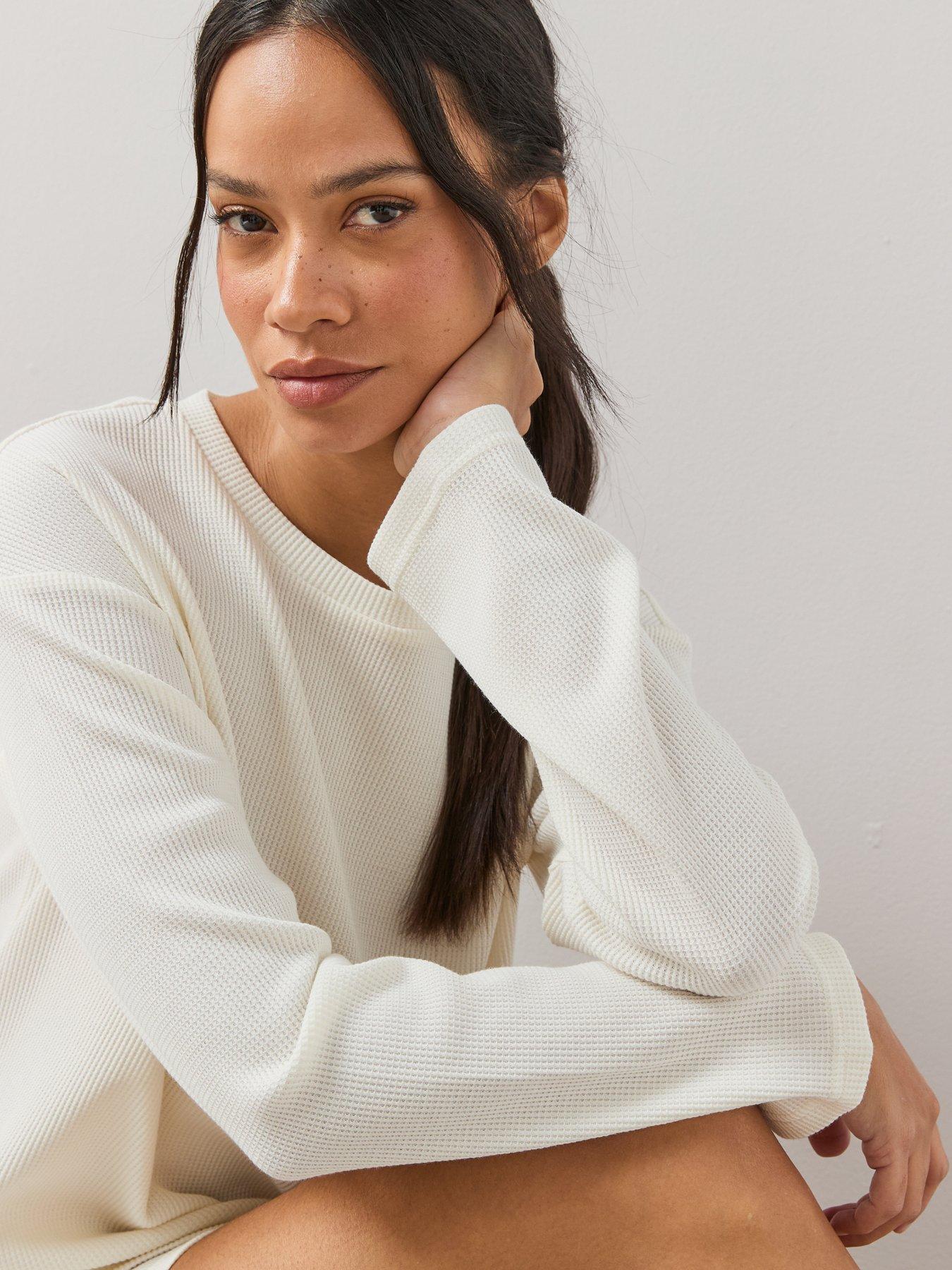Image 6 of 7 of The Very Collection Long Sleeve Waffle Top And Short Pyjama Set - Cream