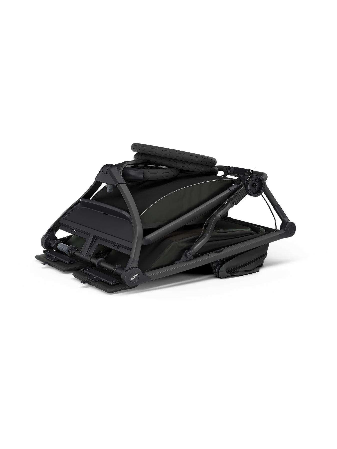thule-urban-glide-3-double-black-magnetic-buckledetail