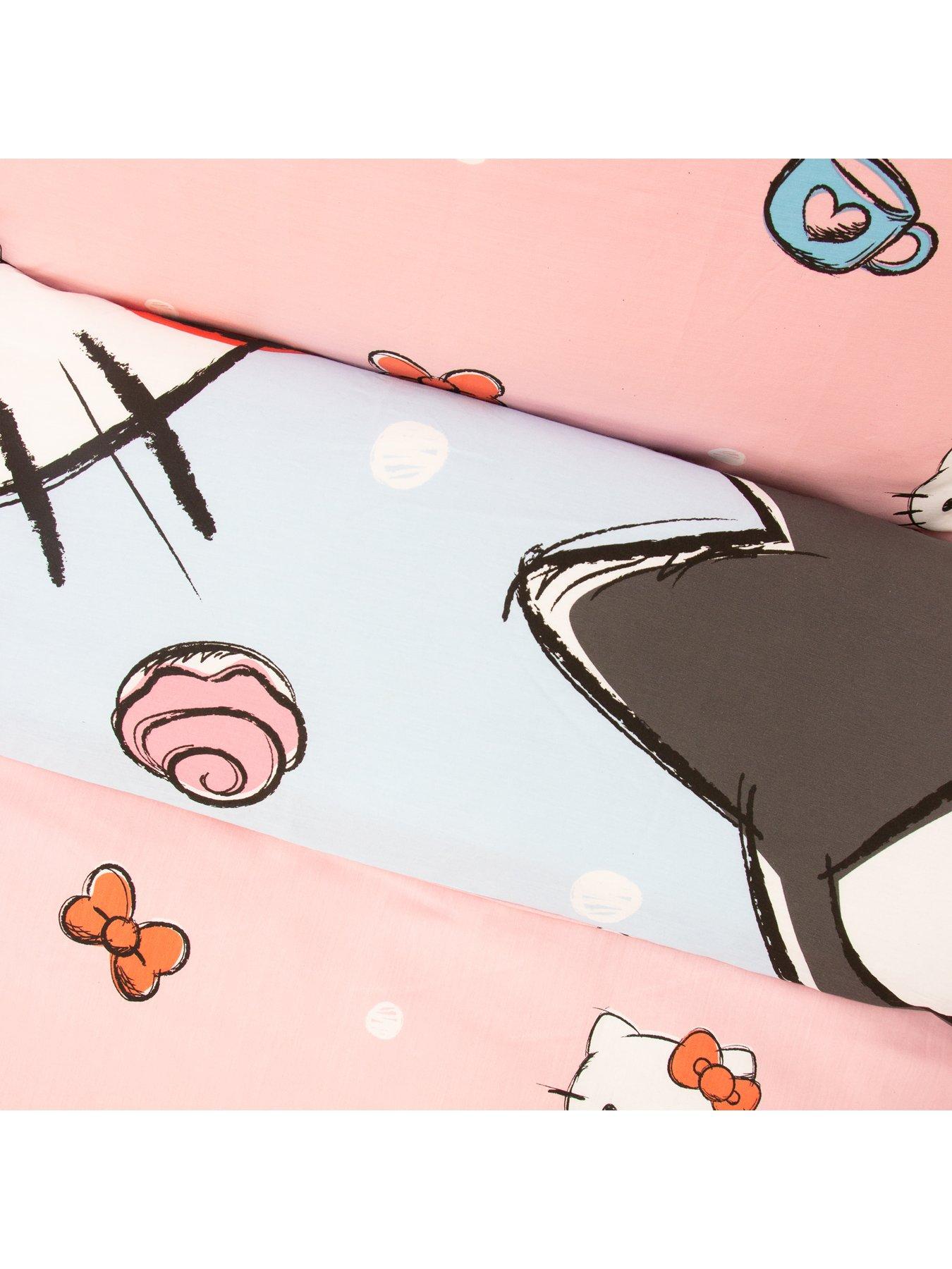 Image 6 of 7 of Hello Kitty Hello Kitty Sugar Panel Duvet- Single