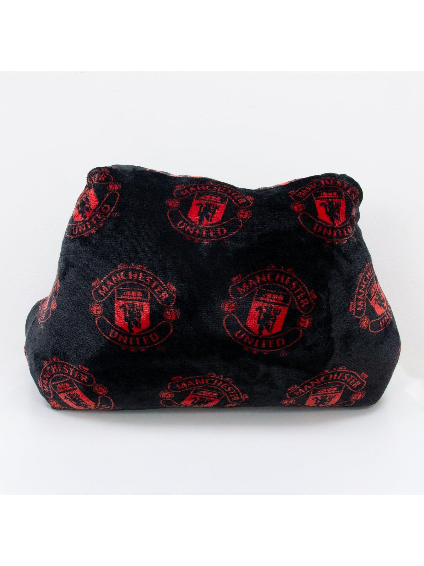 manchester-united-man-united-applause-cushiondetail
