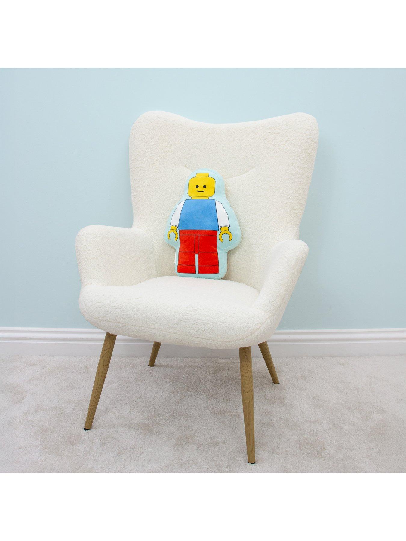 lego-colourblock-shaped-cushionoutfit