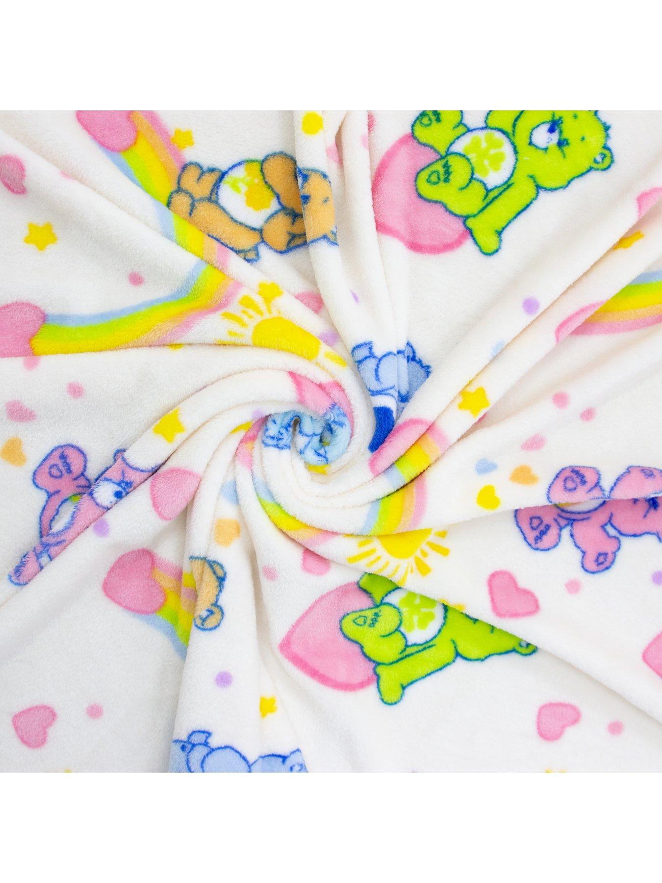 care-bears-care-bears-sunny-rotary-fleece-blanketdetail