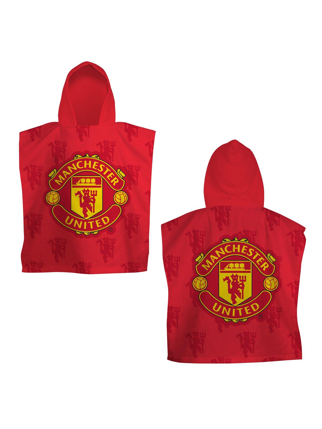 manchester-united-man-united-boots-ponchooutfit