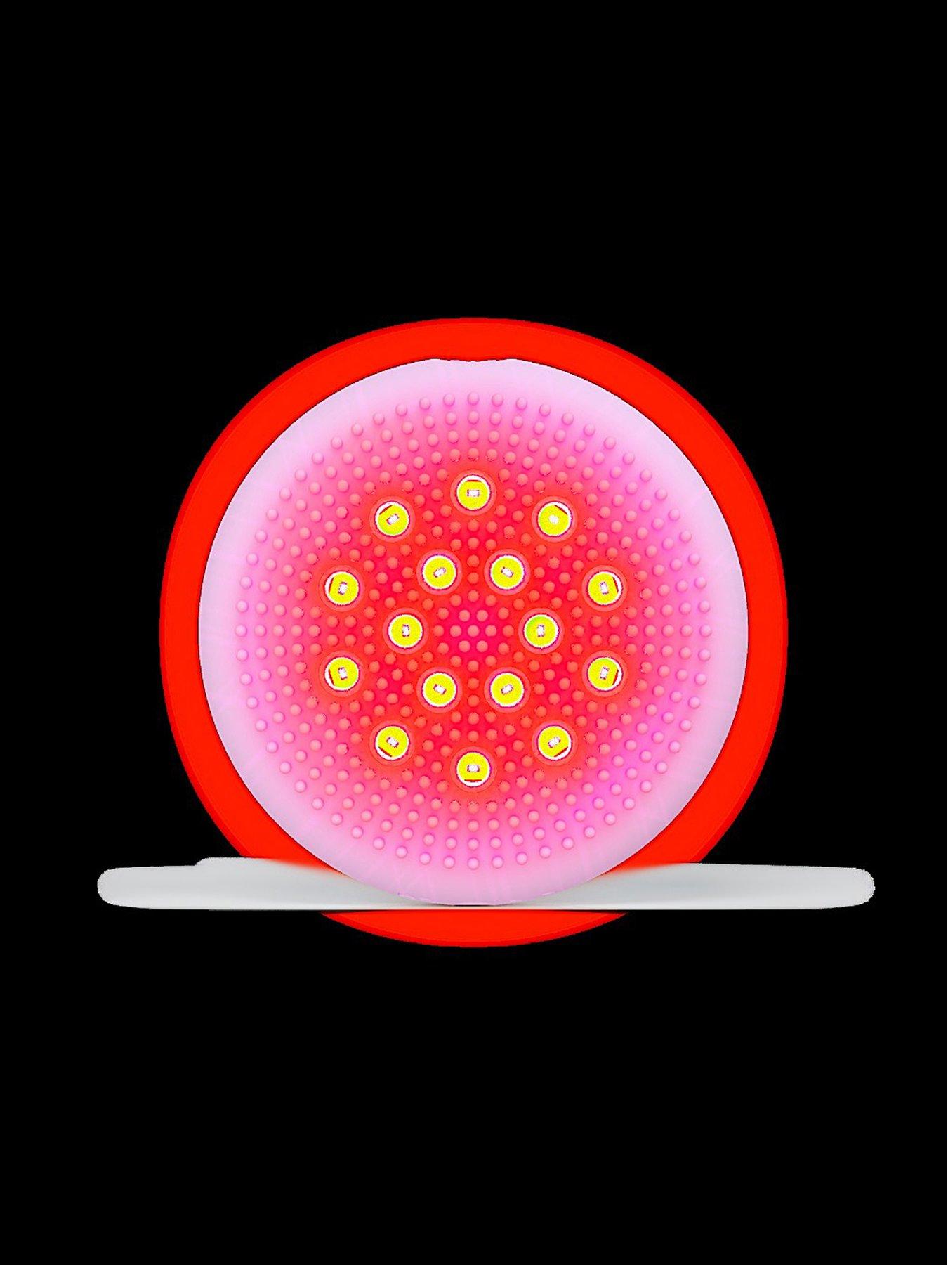 Image 3 of 6 of FOREO LUNA 4 Hair - LED Scalp Massager