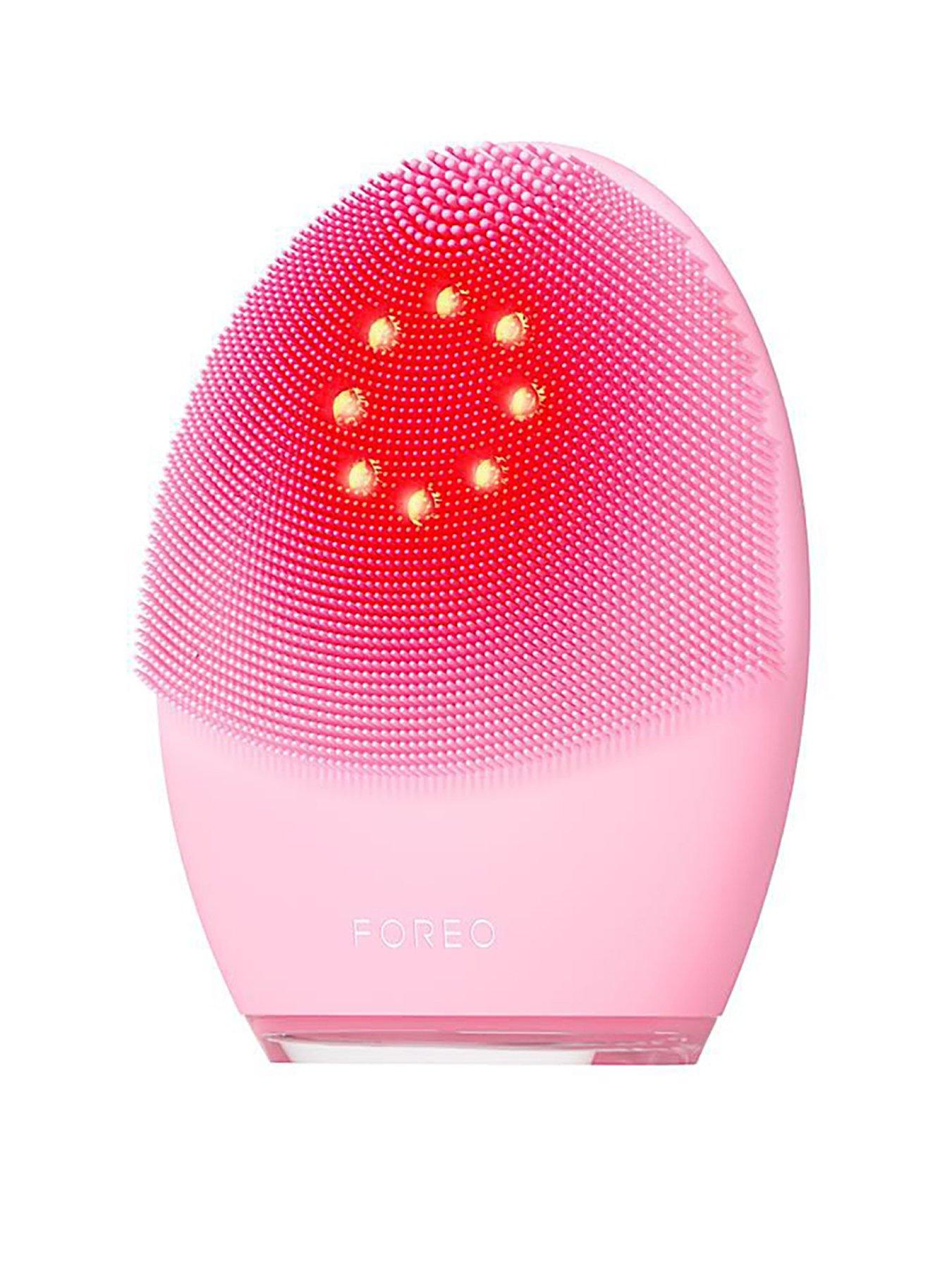 foreo-luna-4-plus-facial-cleansing-device-microcurrent-red-light-therapy-normal-skinfront