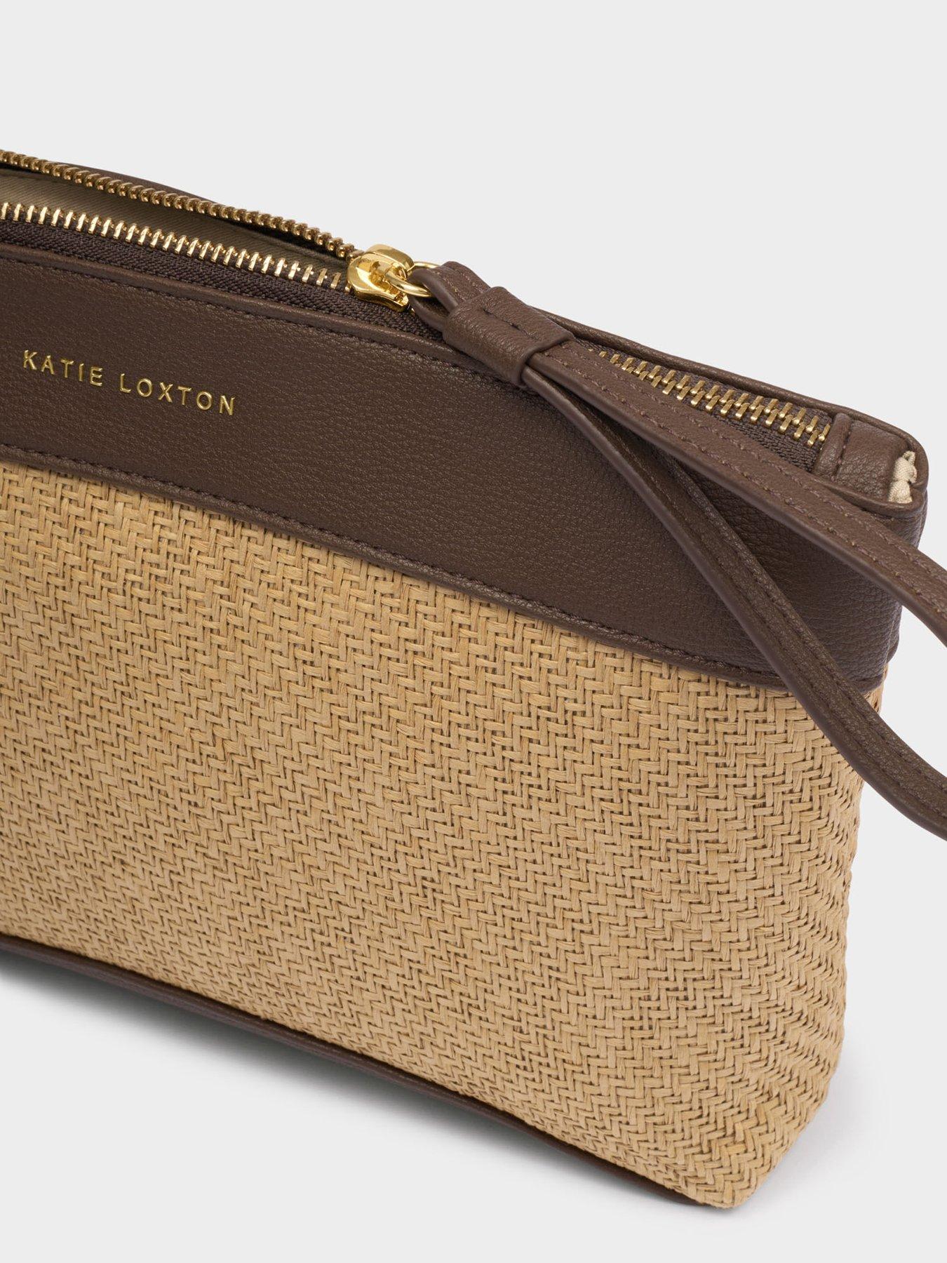 katie-loxton-wristlet-clutch-beigeoutfit