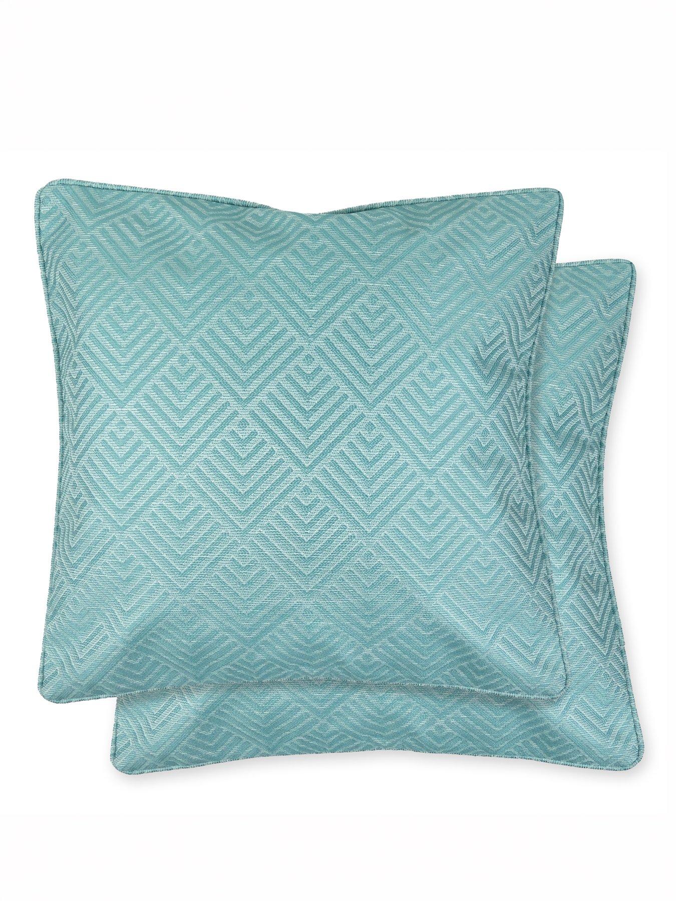 The Very Collection Sorrento Ultra Jacquard Filled Cushion
