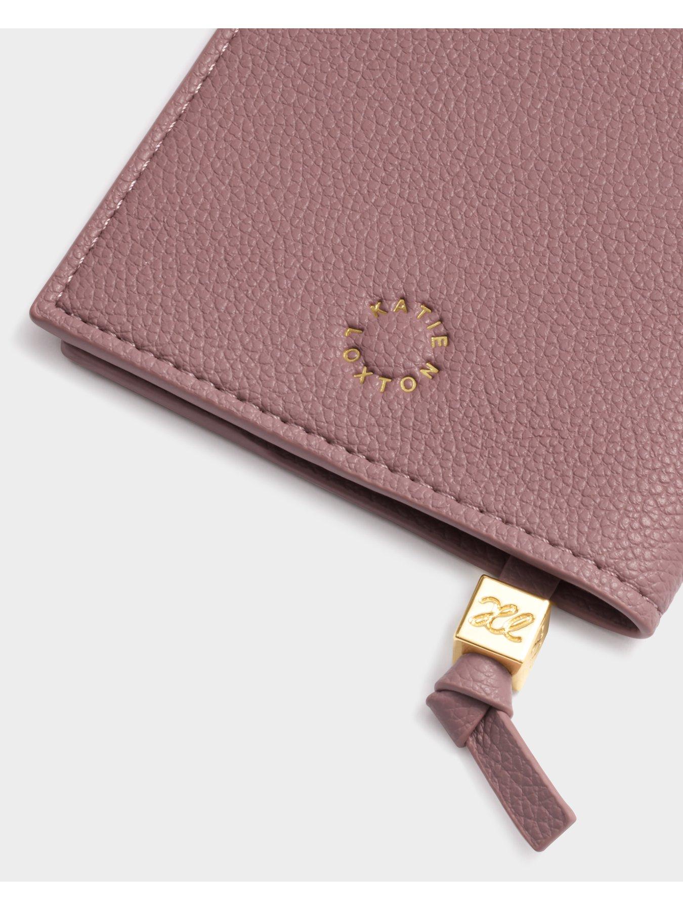 katie-loxton-passport-cover-deep-roseoutfit