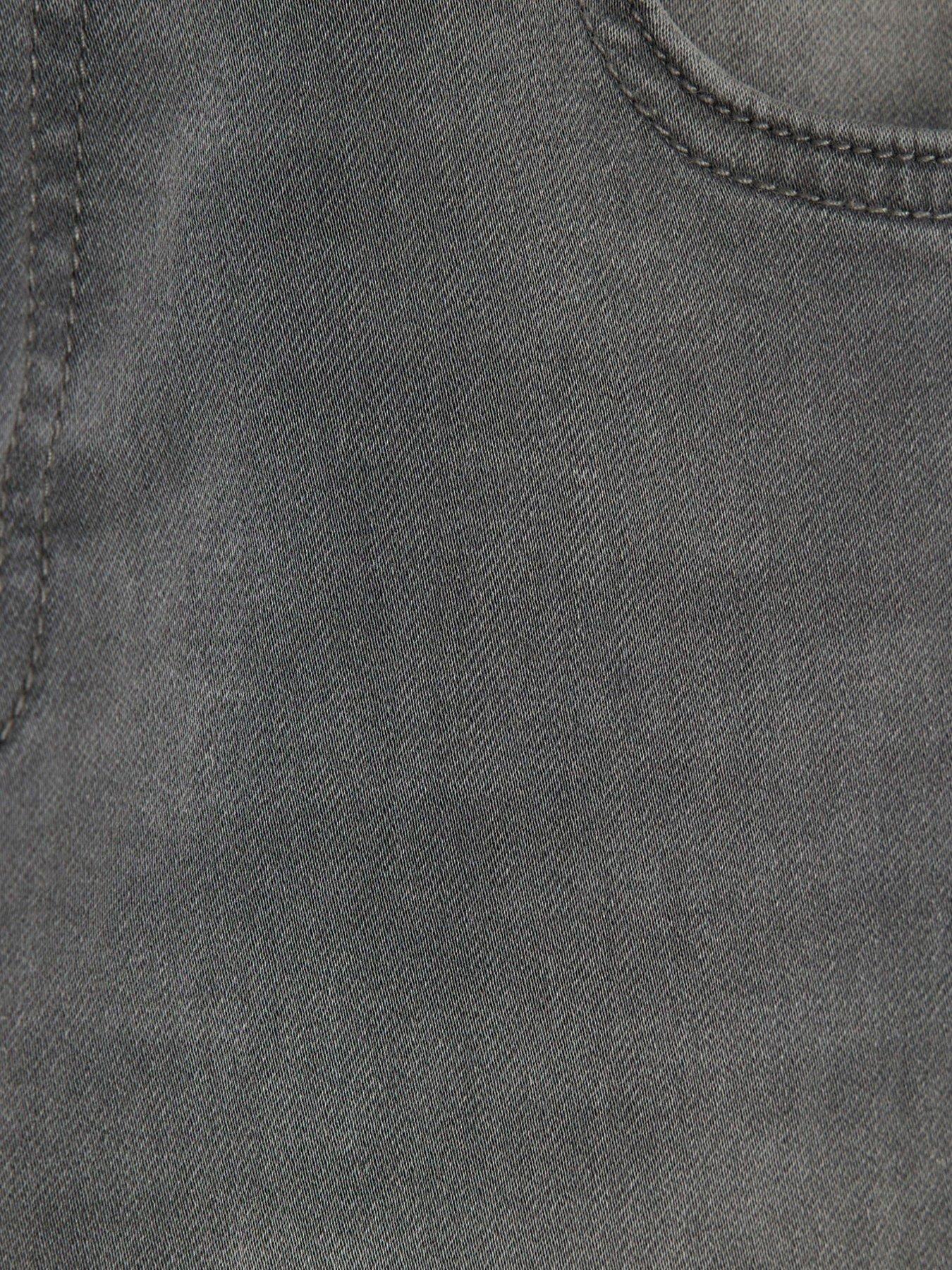 river-island-older-boys-stretch-tapered-jeans-greydetail