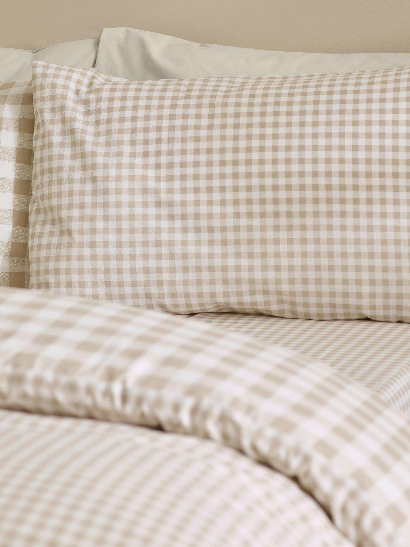 catherine-lansfield-bamford-gingham-check-duvet-set-naturaloutfit