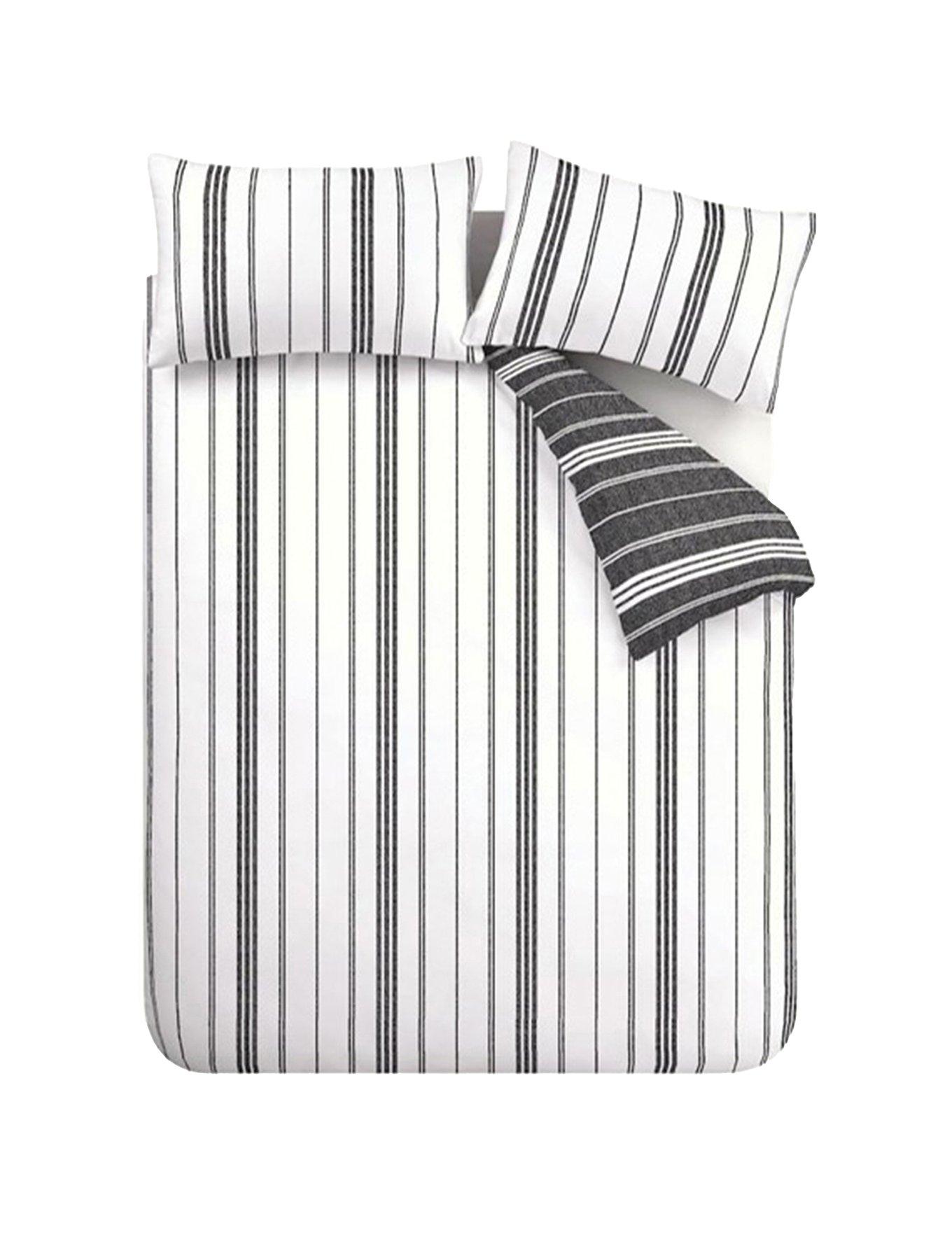 catherine-lansfield-harbour-stripe-duvet-set-blackstillFront
