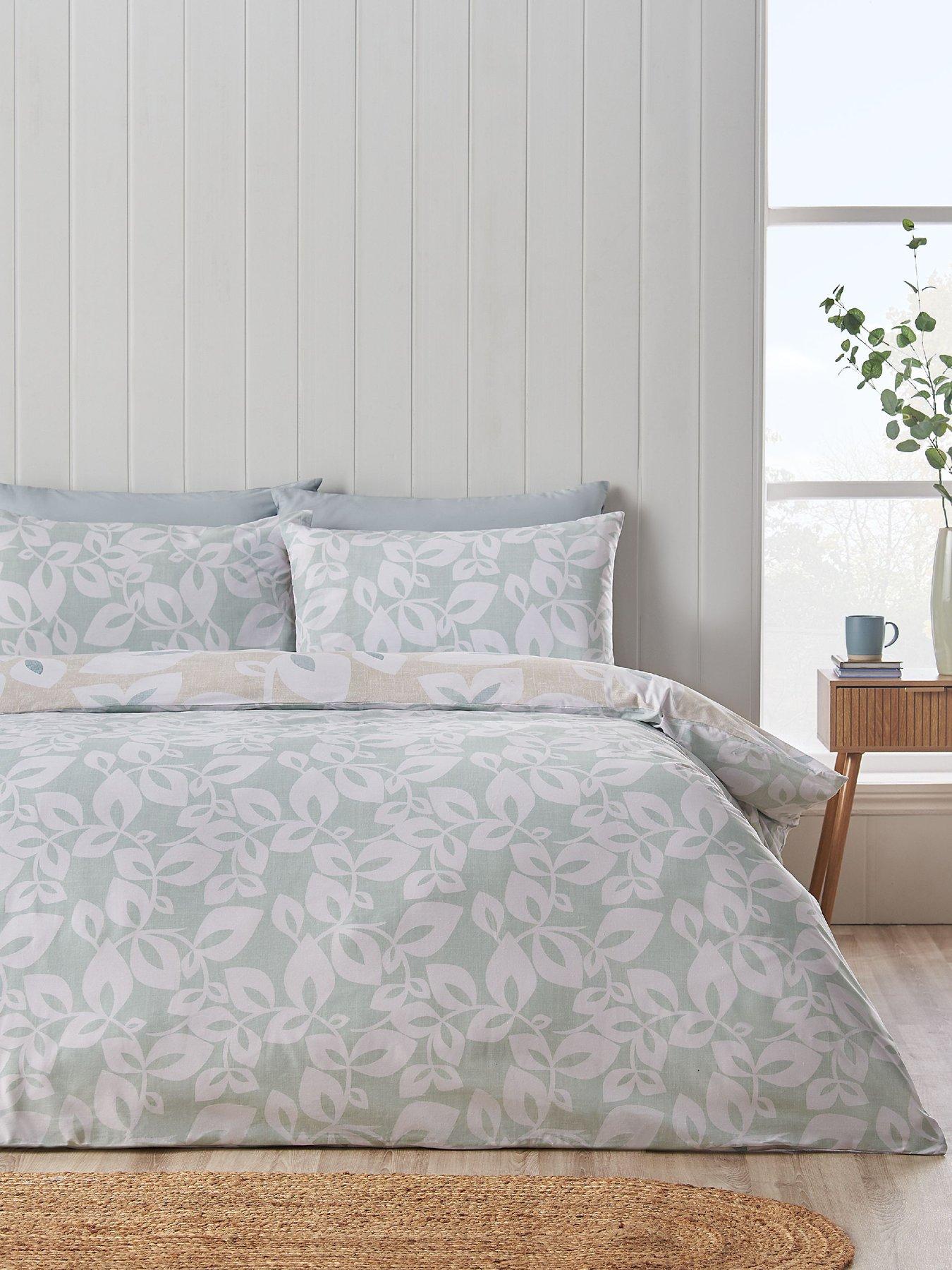 catherine-lansfield-inga-leaf-duvet-set-naturalback