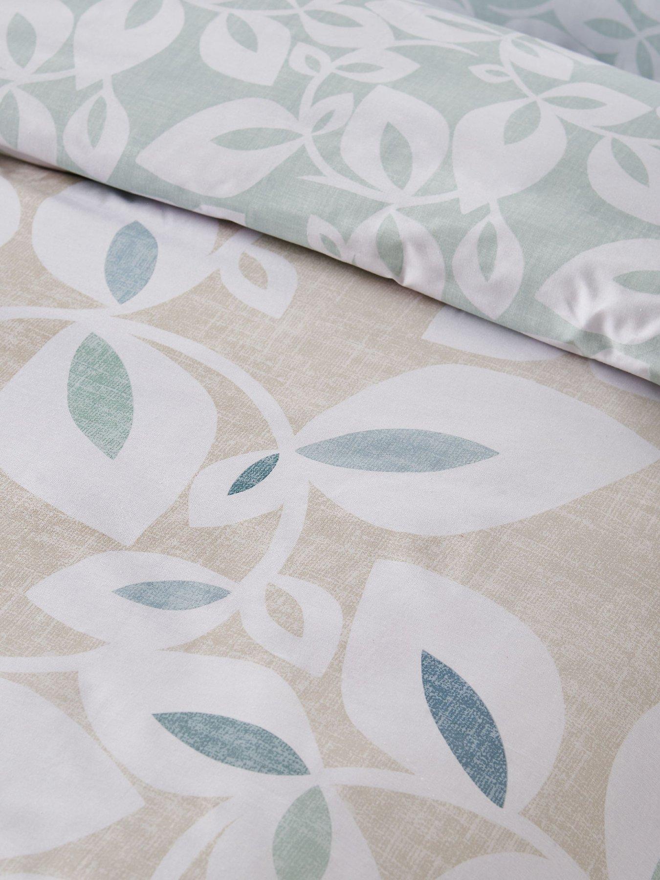 Image 5 of 5 of Catherine Lansfield Inga Leaf Duvet Set Natural