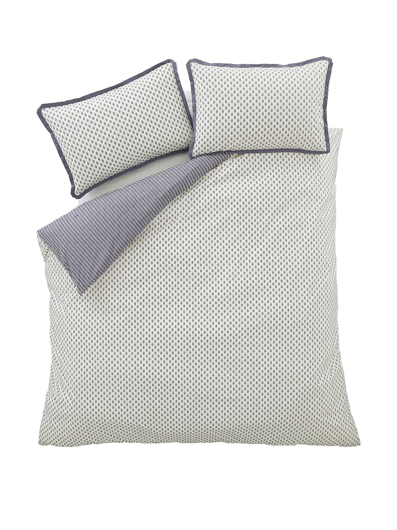 bianca-amelie-100-cotton-duvet-set-bluestillFront